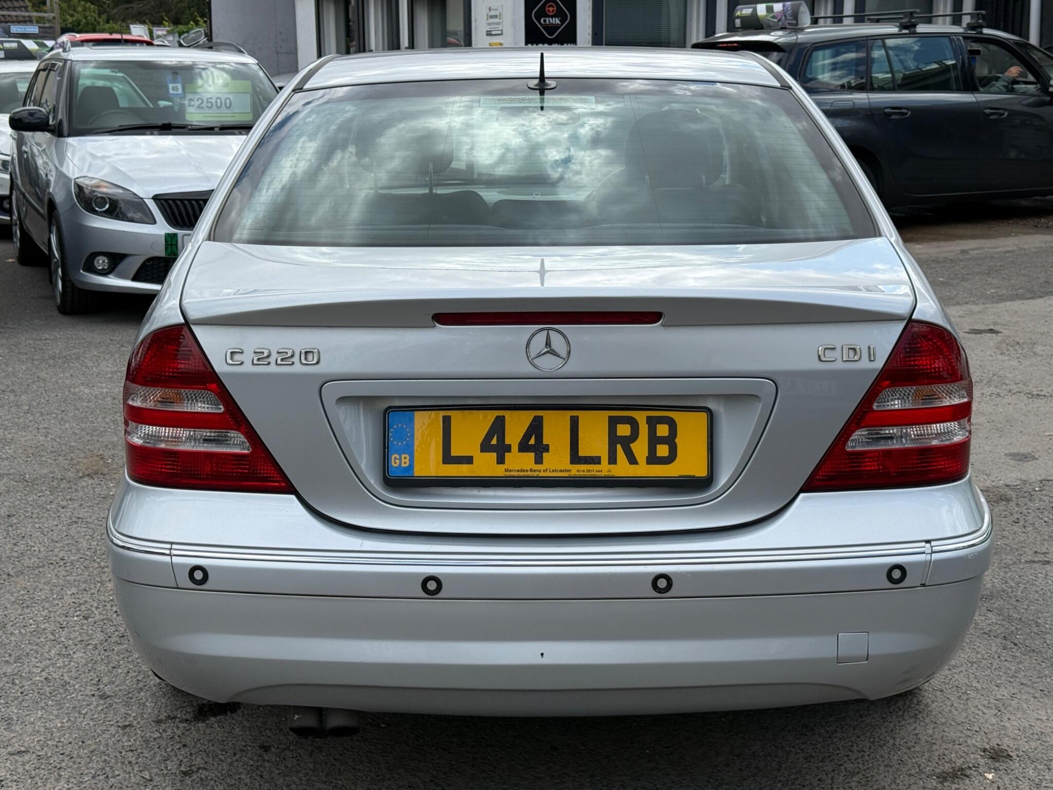 Mercedes-Benz C Class - Image 15
