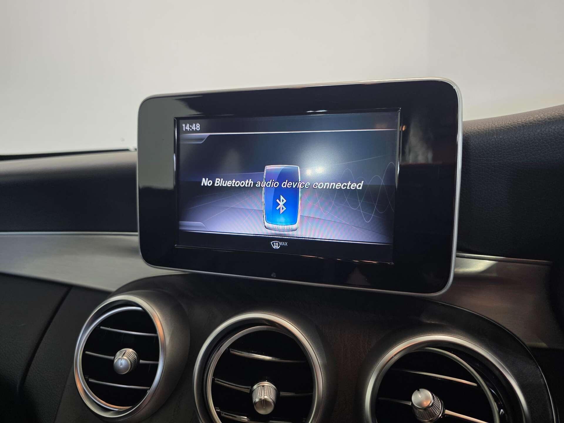 Mercedes-Benz C-Class view 30
