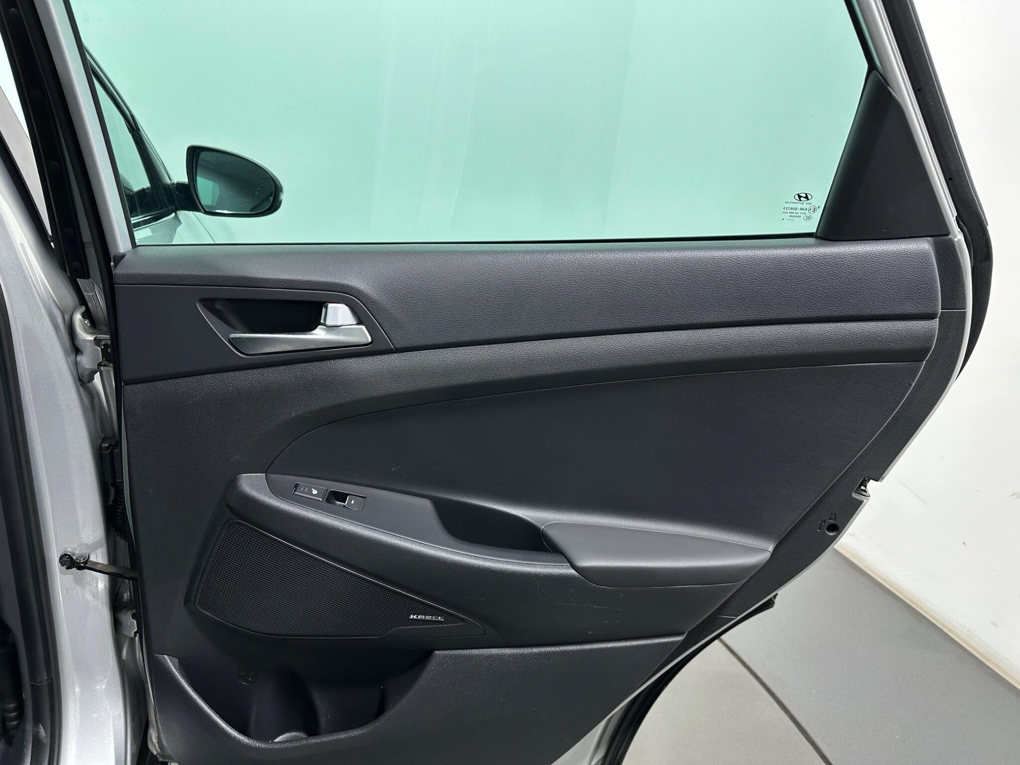 Hyundai Tucson view 43