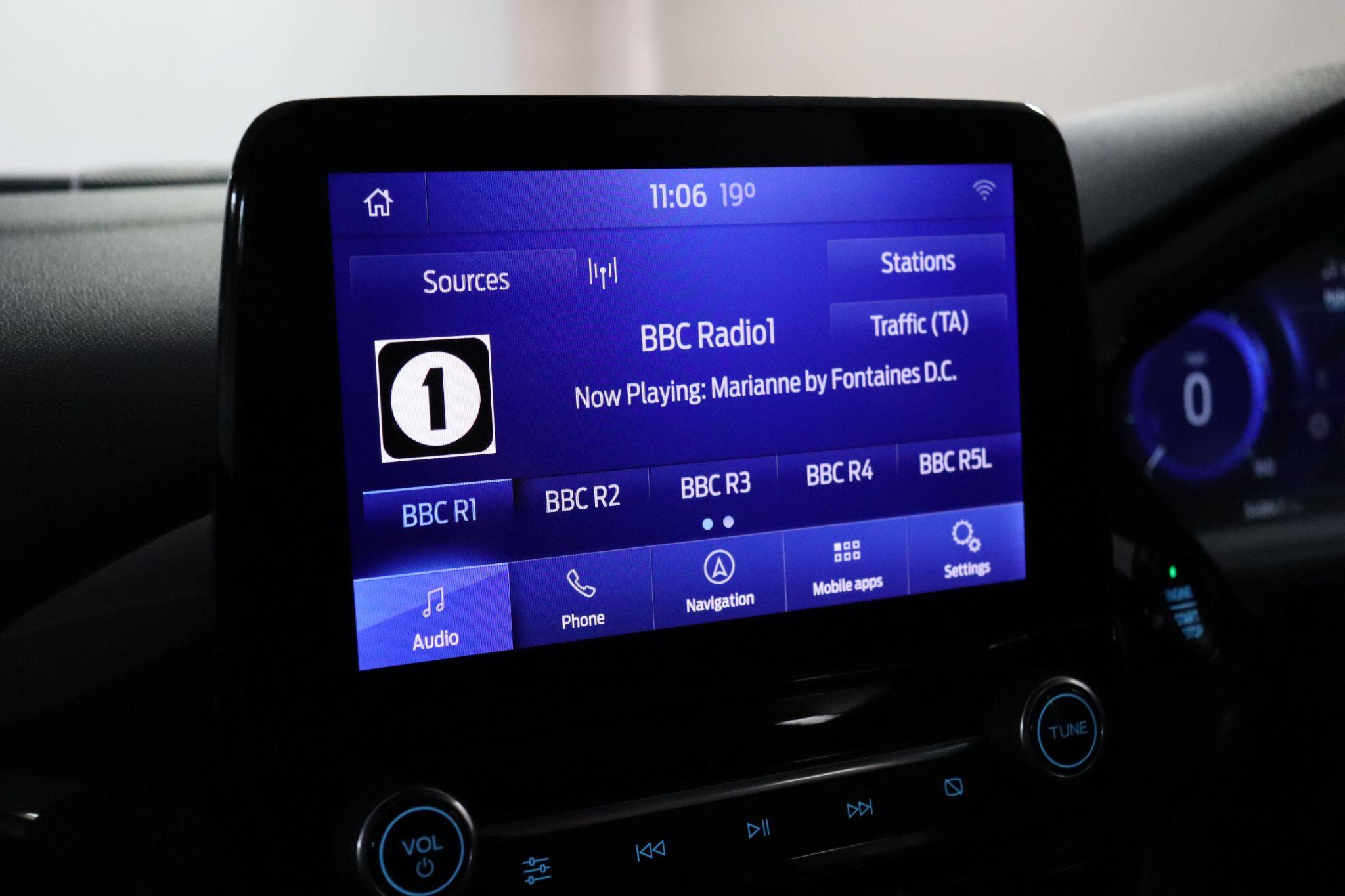 Ford Puma view 39