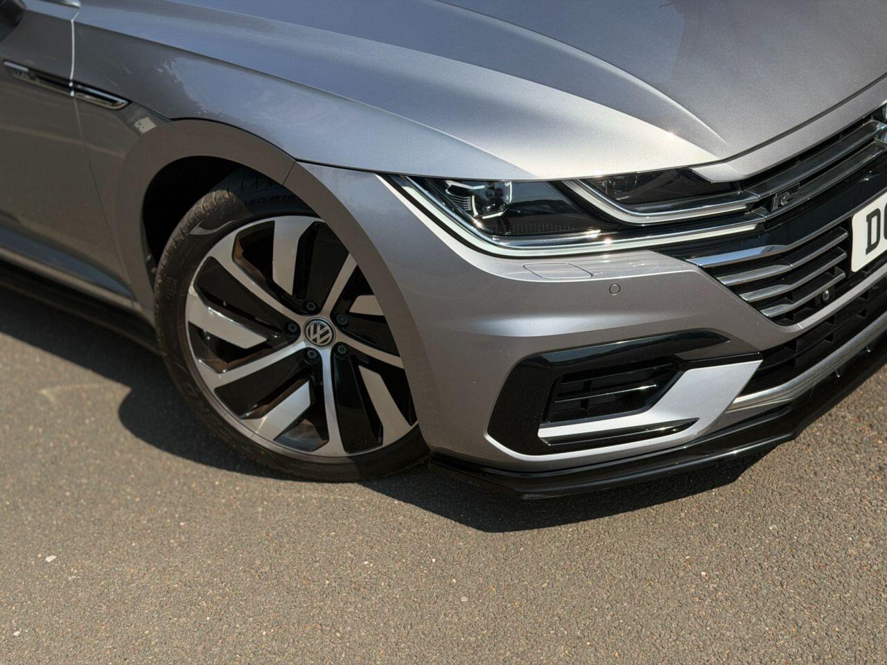 Volkswagen Arteon view 80