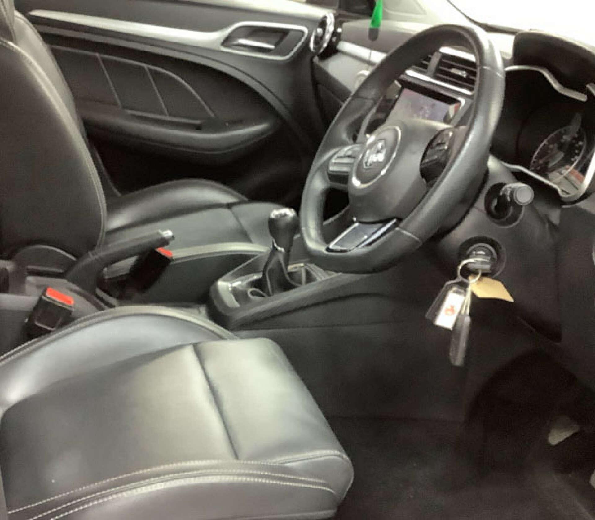 MG ZS view 4