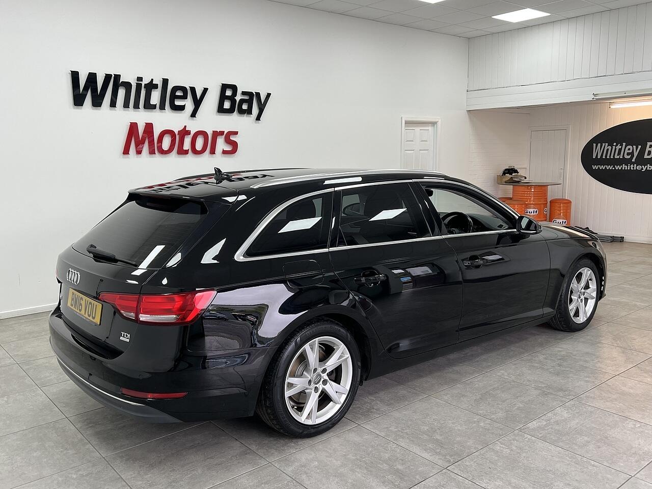 Audi A4 view 3