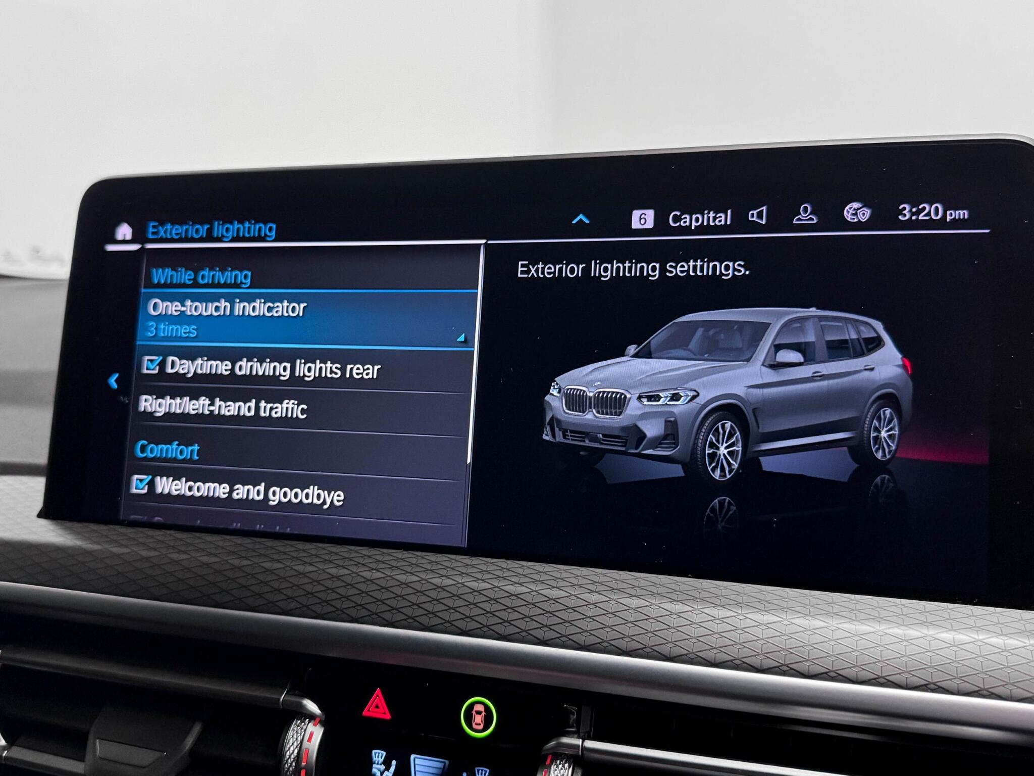BMW X3 view 45