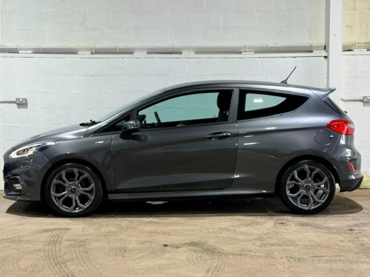 Ford Fiesta view 36