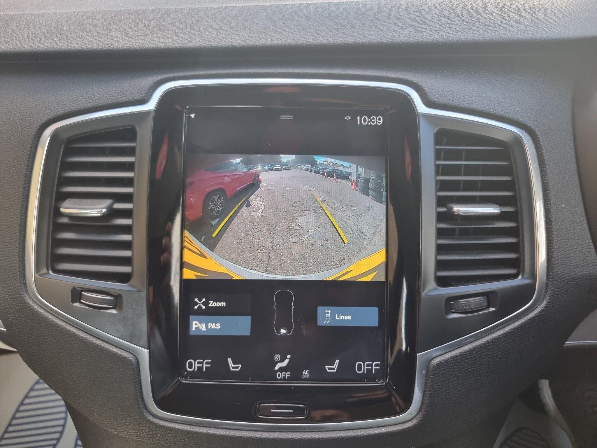 Volvo XC90 view 46