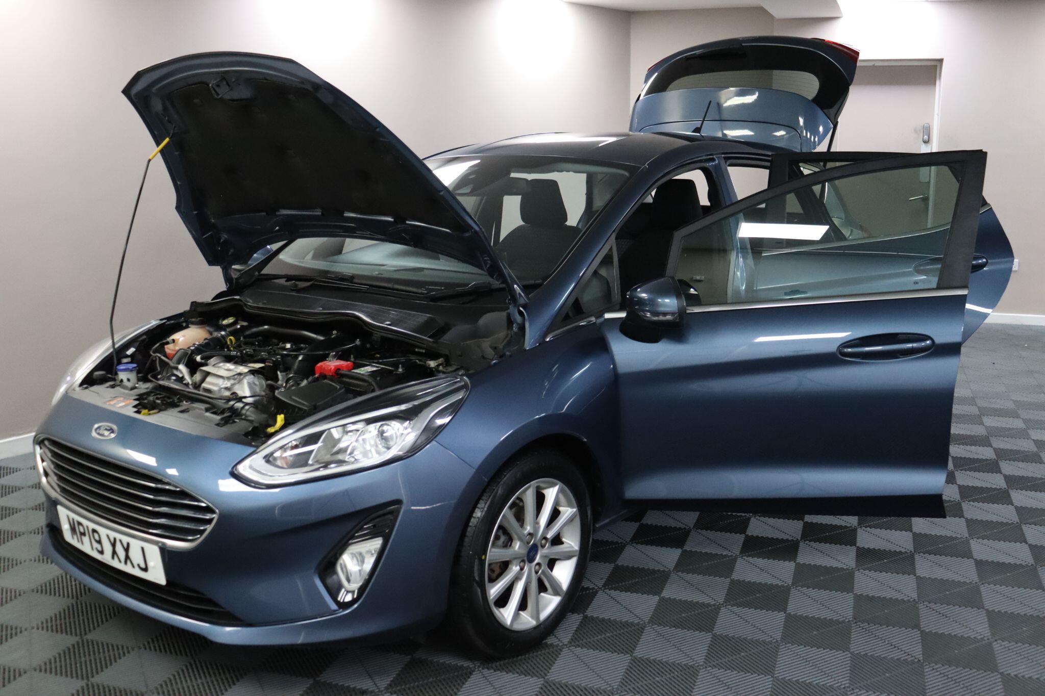 Ford Fiesta view 16