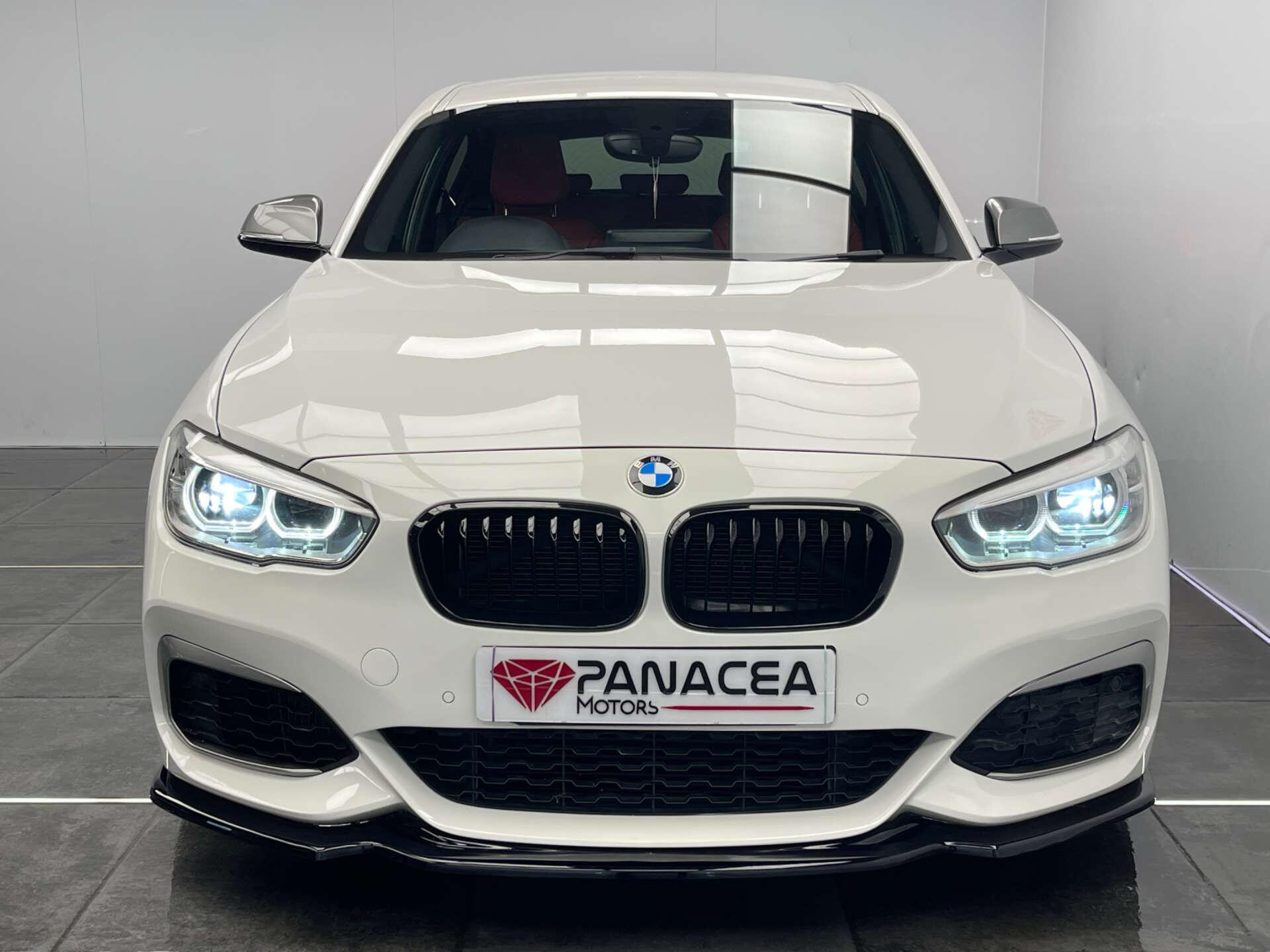 BMW 1 Series view 2