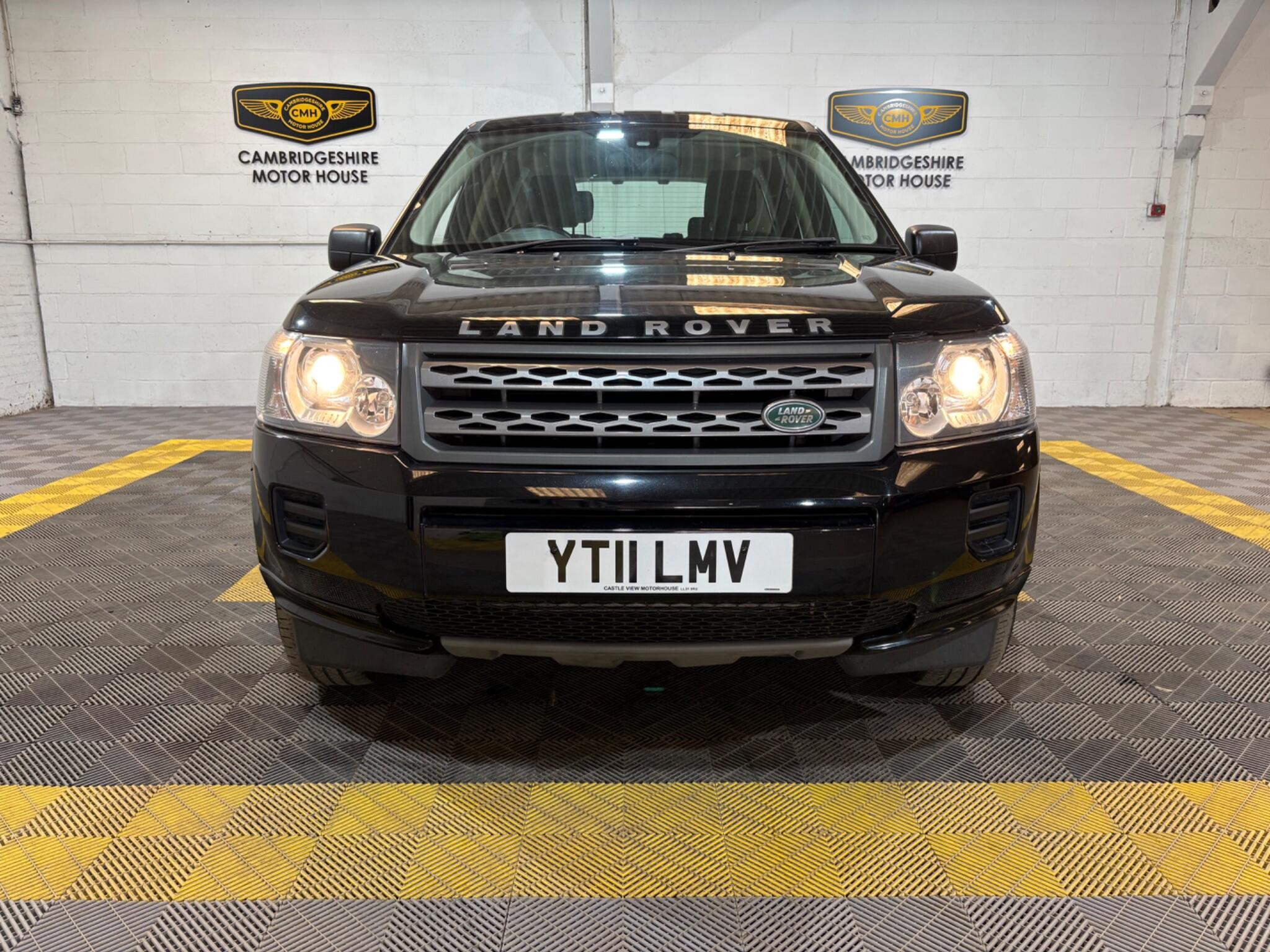 Land Rover Freelander 2 view 6