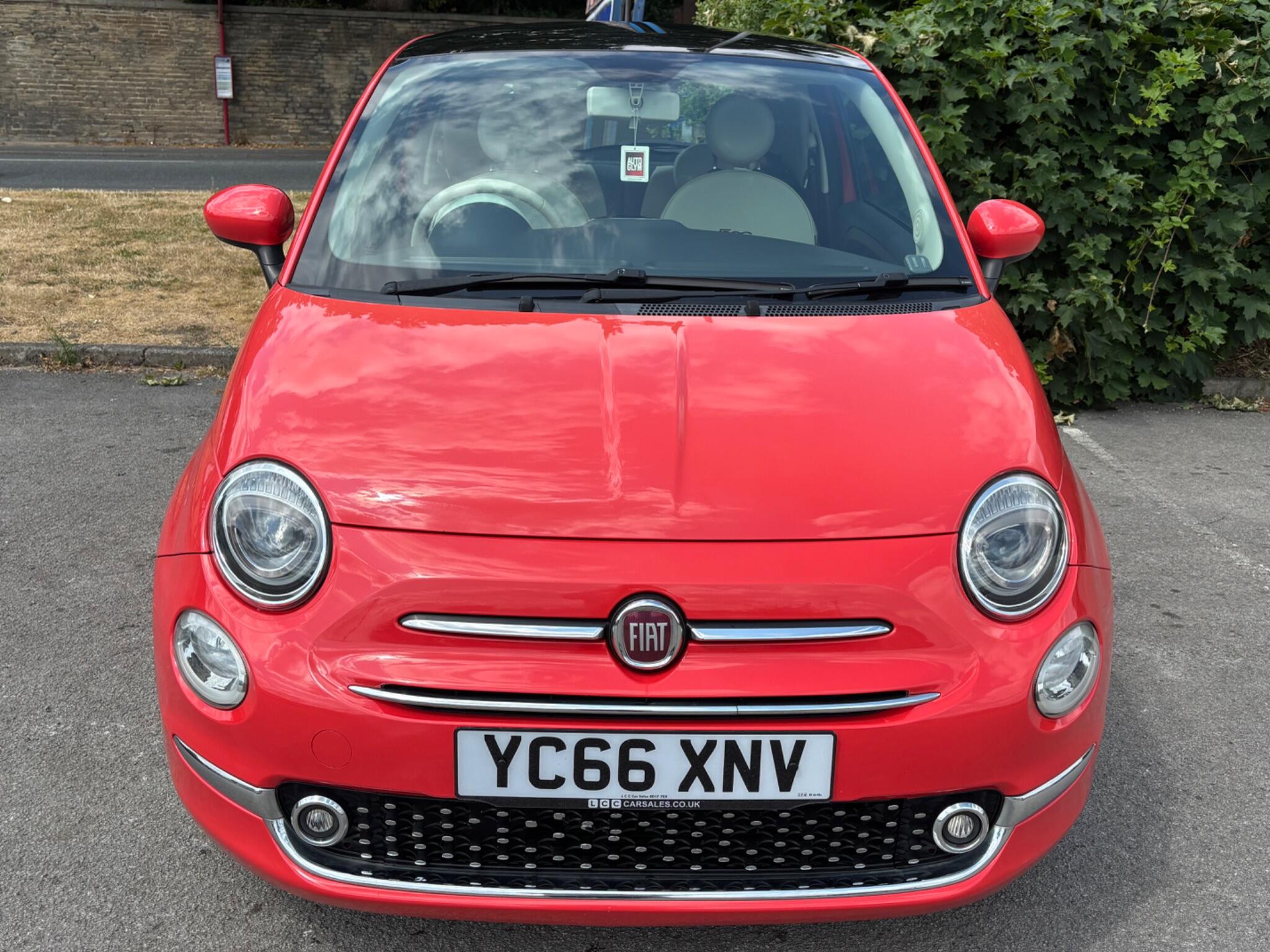 Fiat 500 view 2