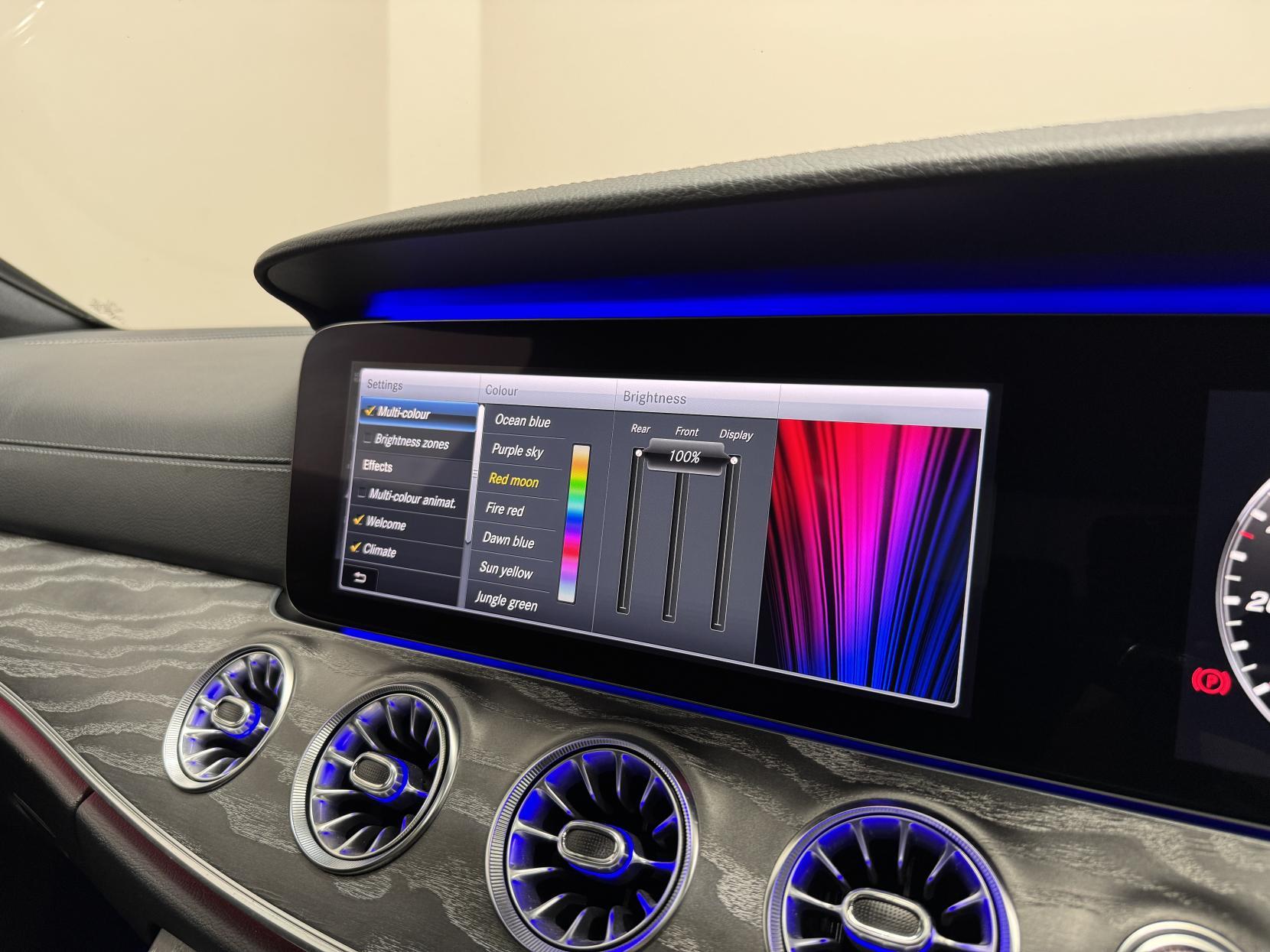 Mercedes-Benz CLS view 37