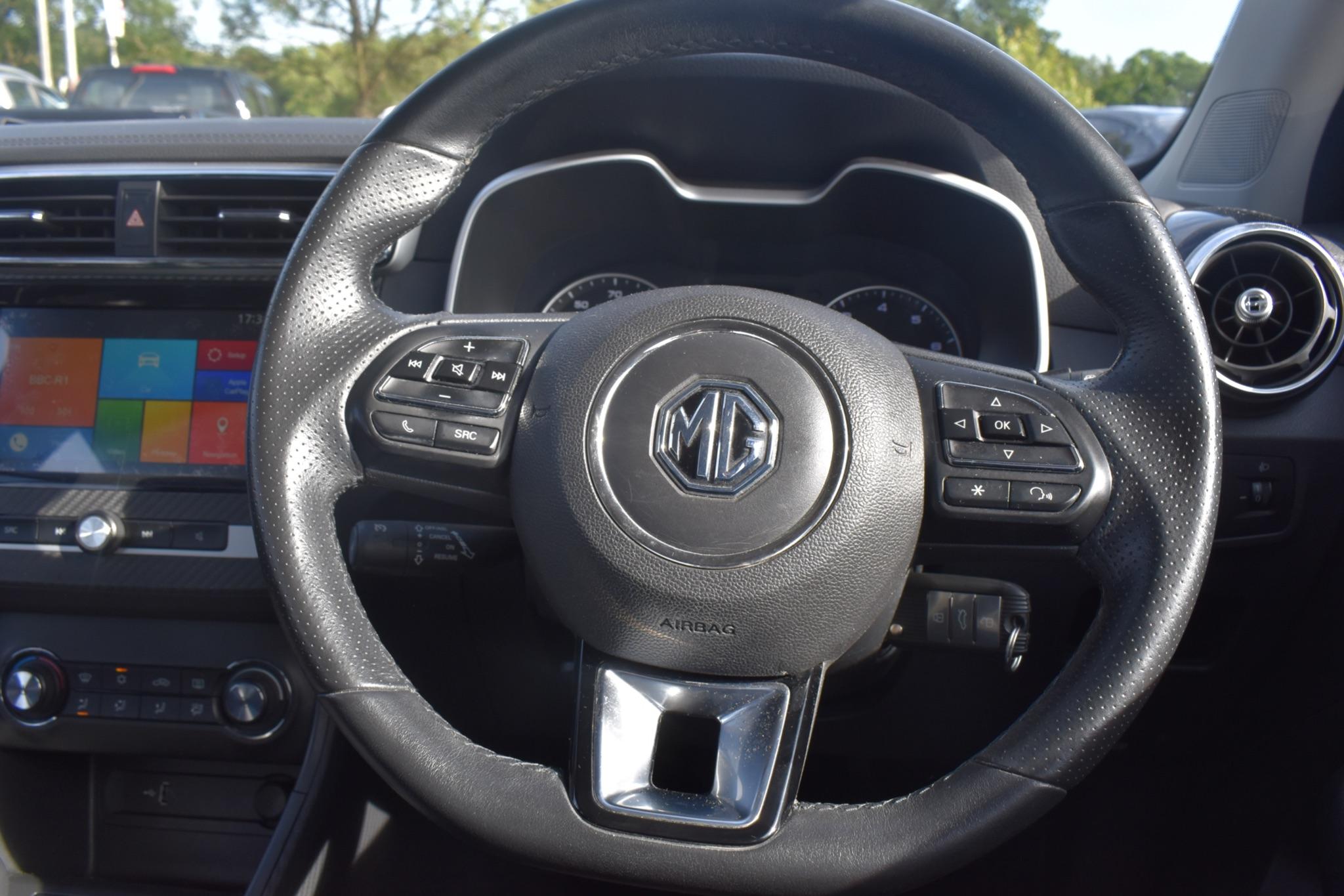 MG ZS - 1.5 VTi-TECH Exclusive Euro 6 (s/s) 5dr - Image 27