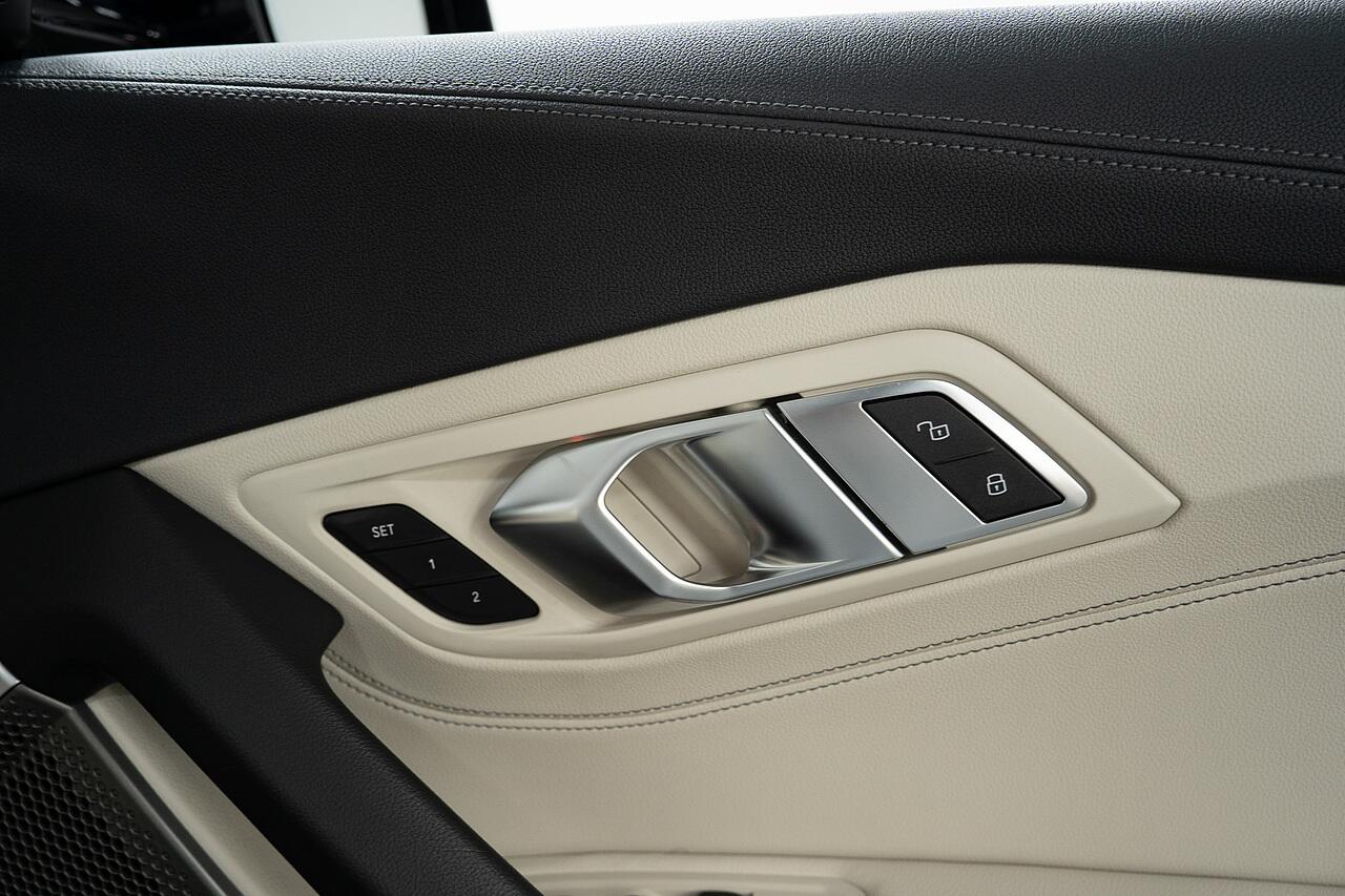 BMW Z4 view 26