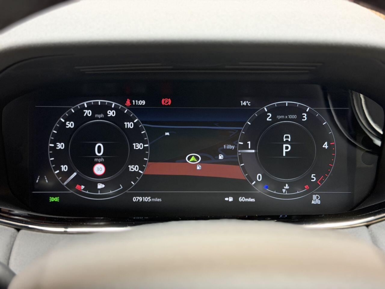 Land Rover Range Rover Evoque view 49