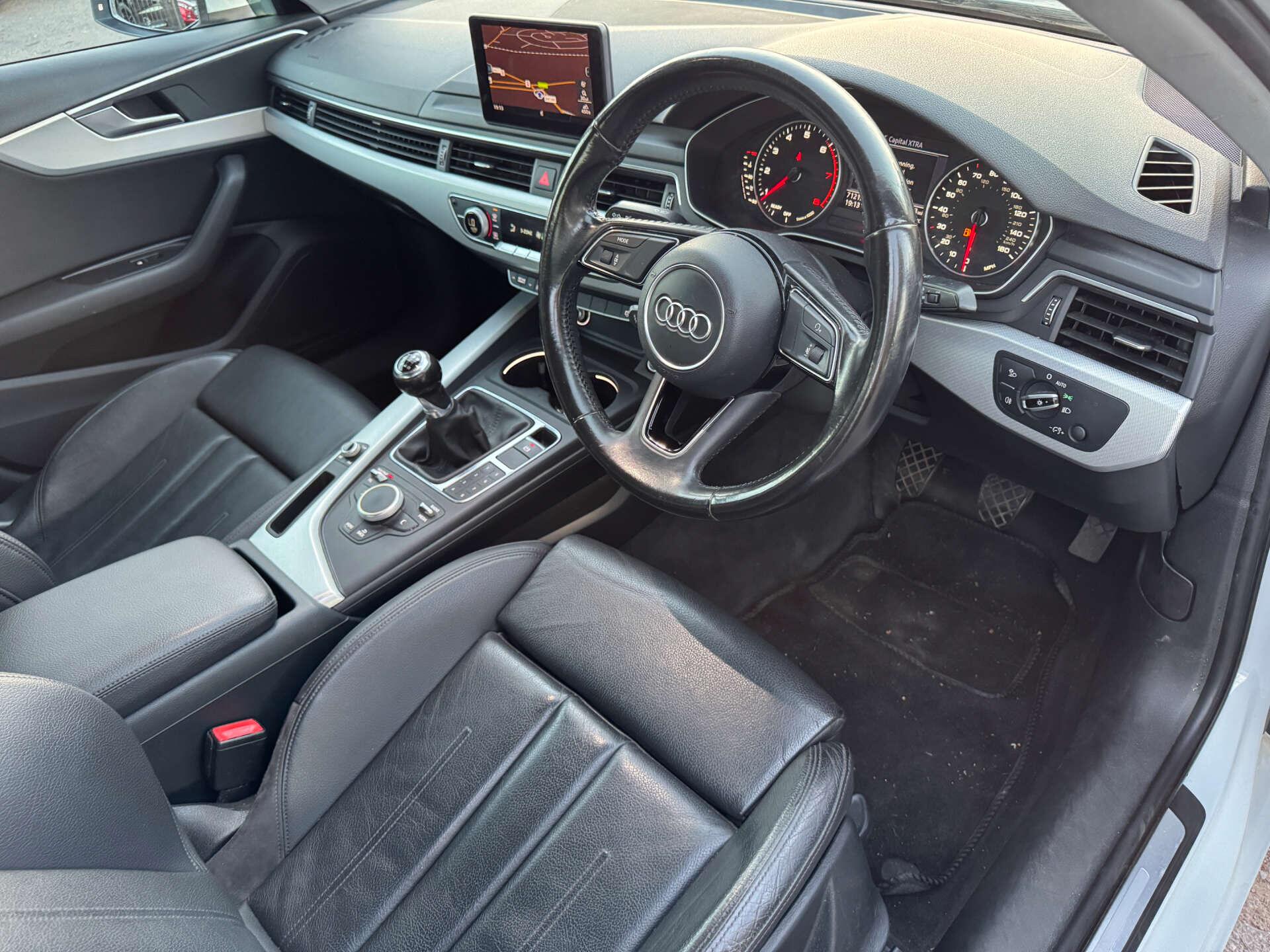 Audi A4 view 25