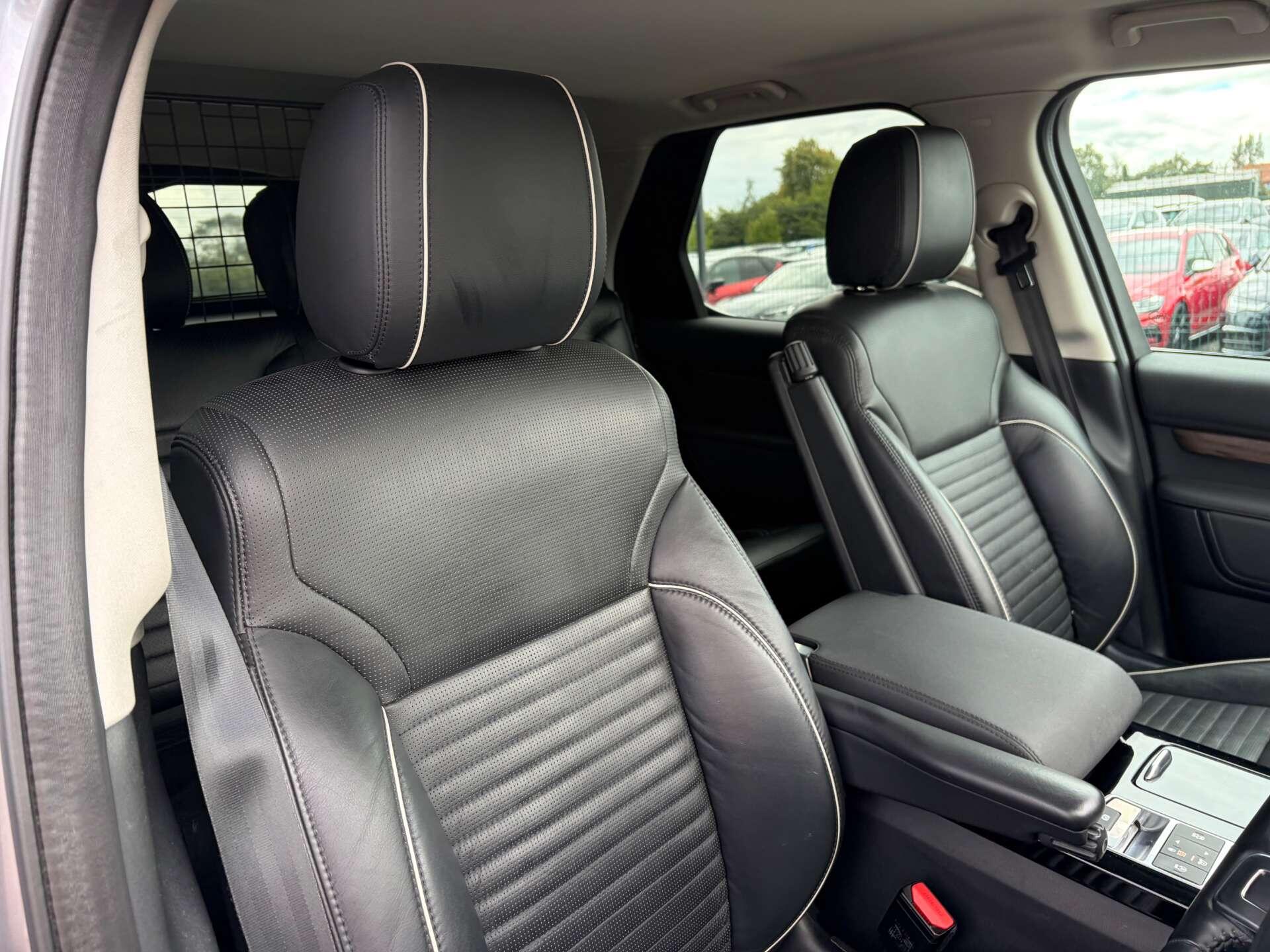 Land Rover Discovery 3 view 37