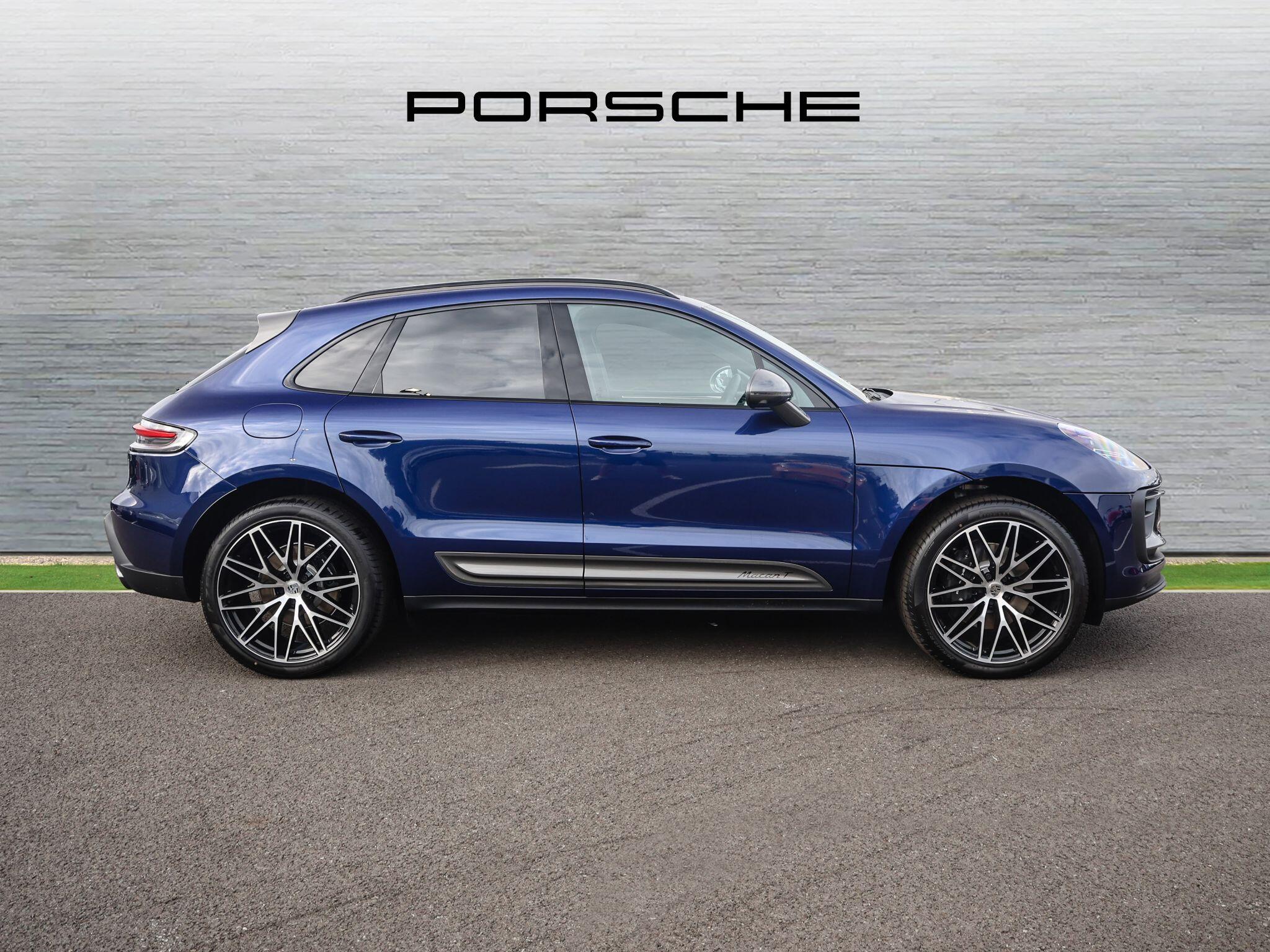 Porsche Macan view 7