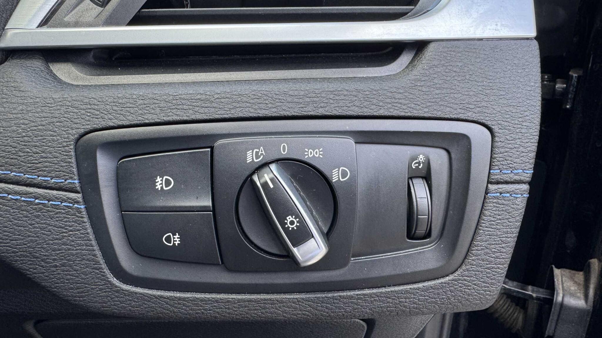 BMW X1 view 25