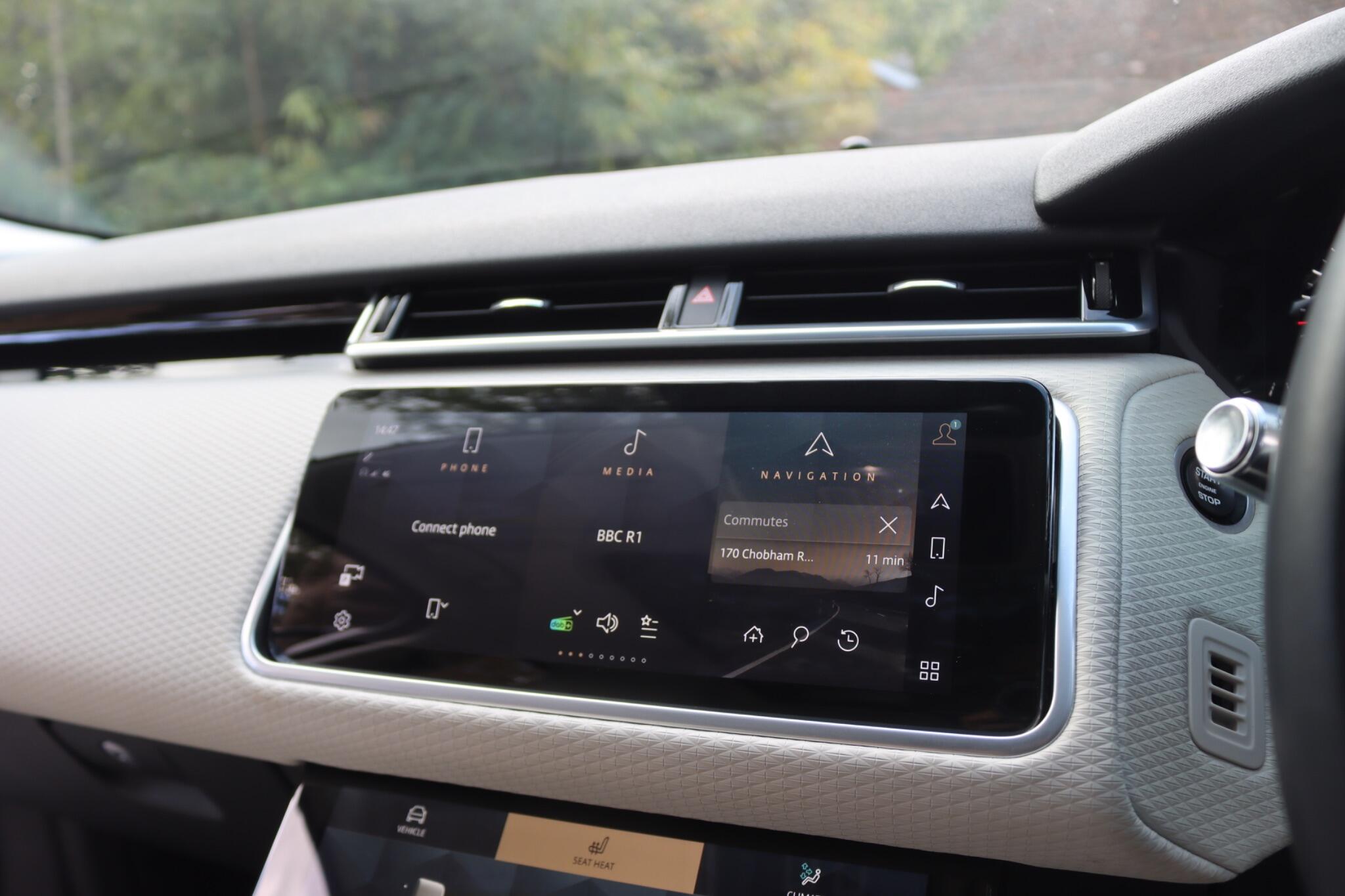 Land Rover Range Rover Velar view 52