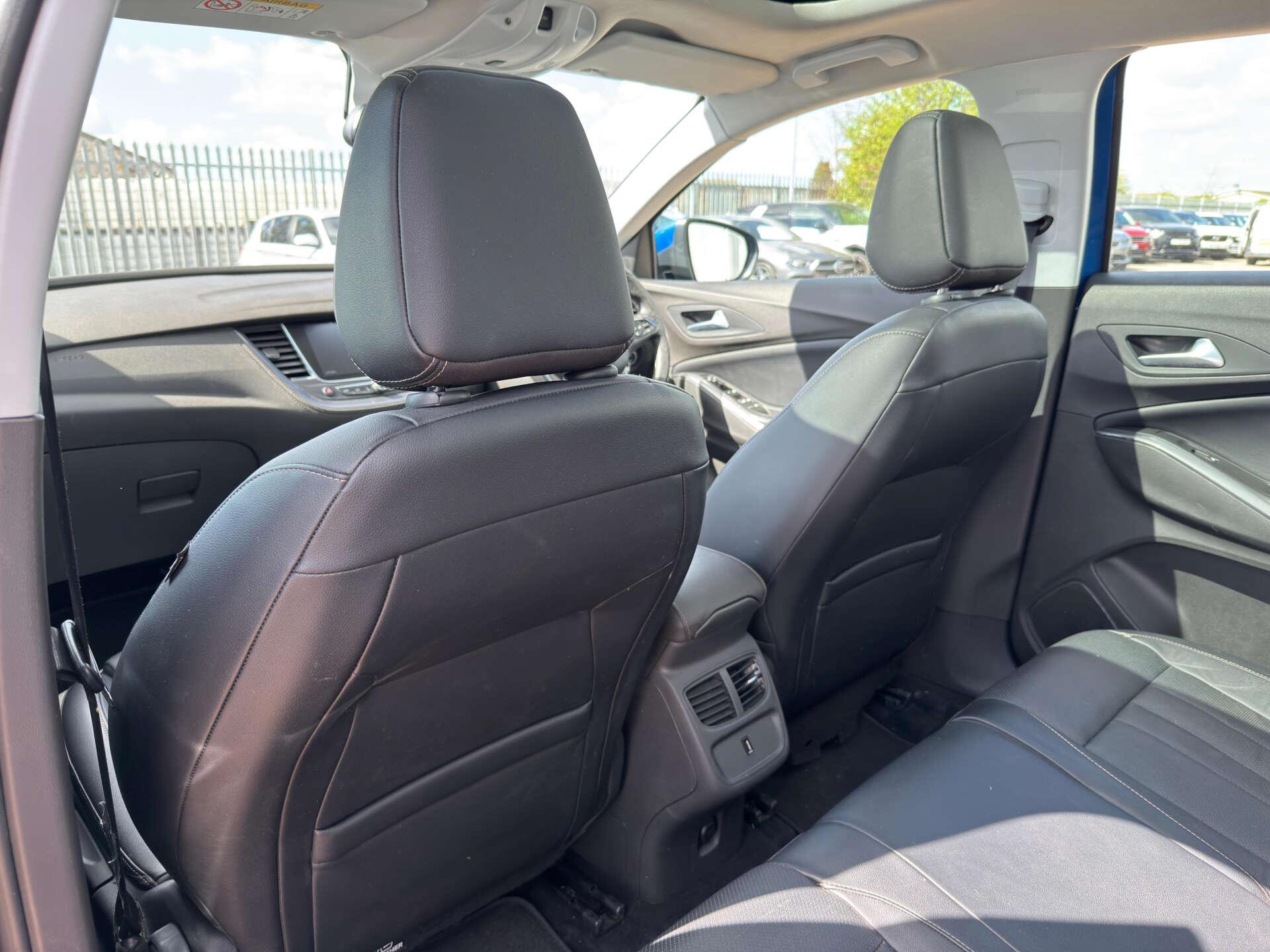 Vauxhall Grandland X view 30
