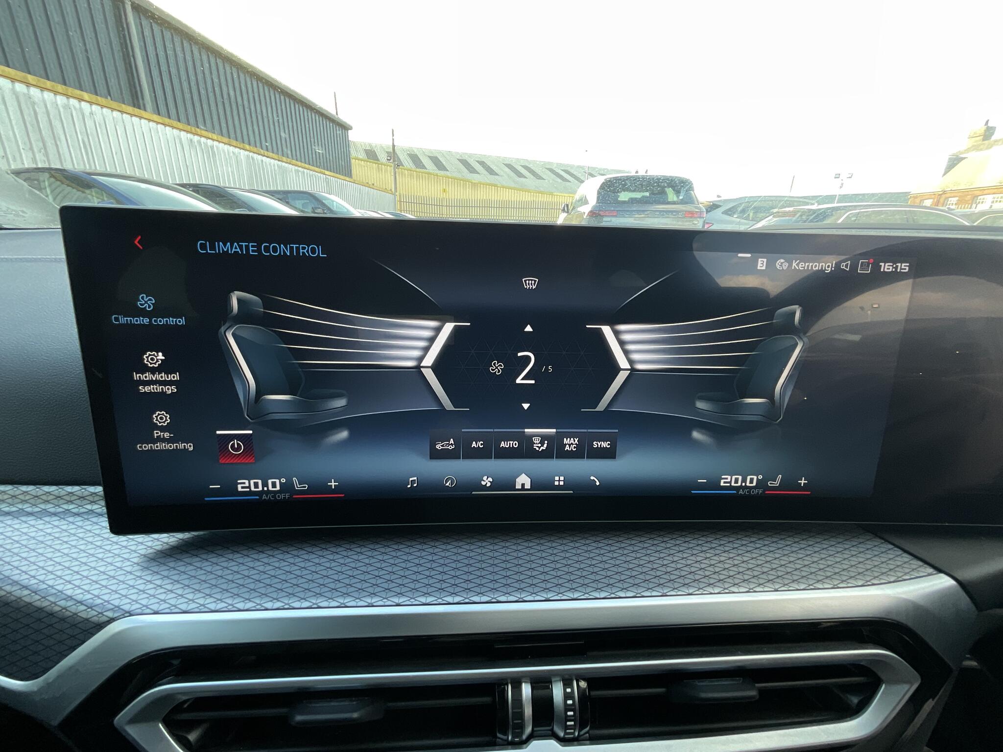BMW i4 view 29
