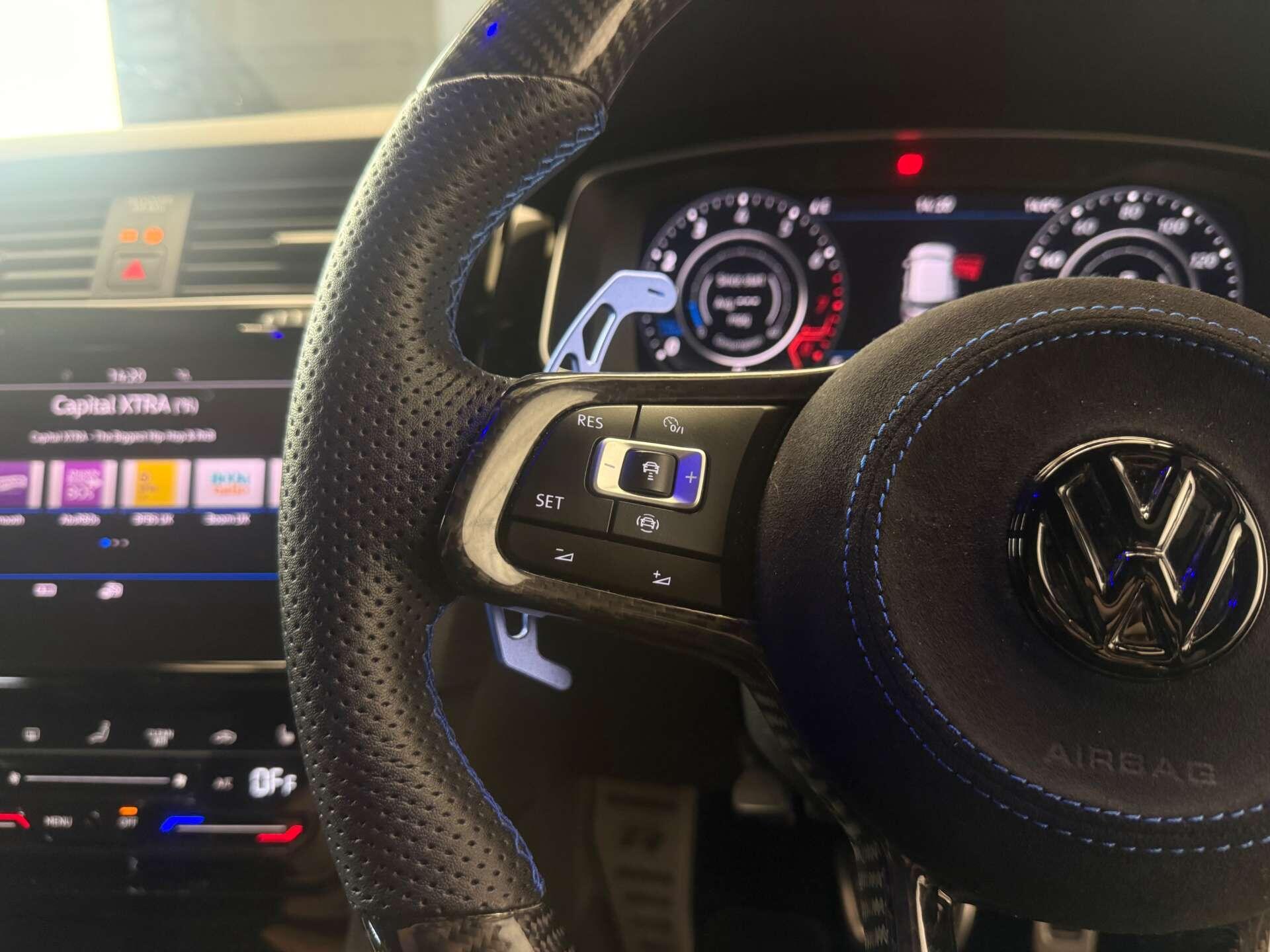 Volkswagen Golf view 28