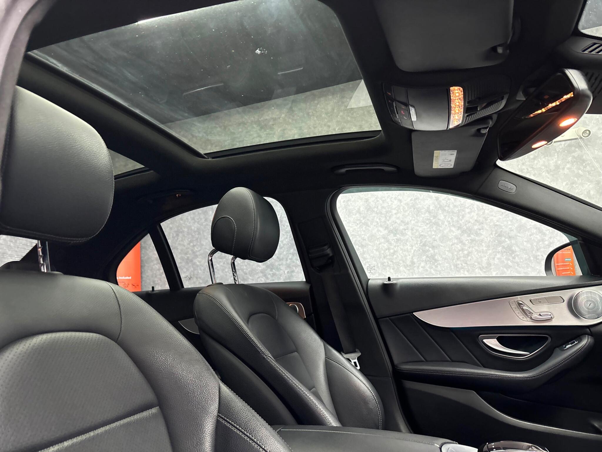 Mercedes-Benz C Class view 8