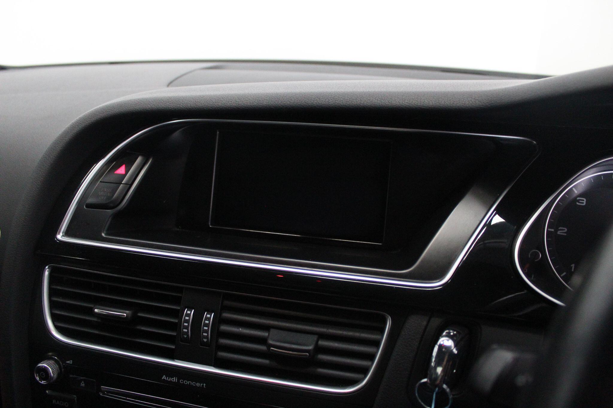 Audi A4 view 39