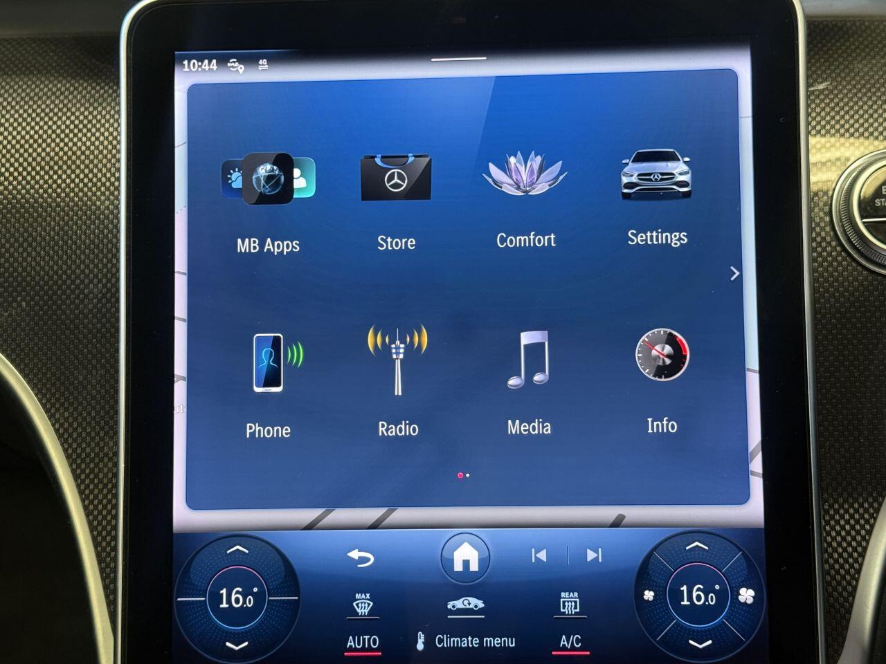 Mercedes-Benz C Class view 46