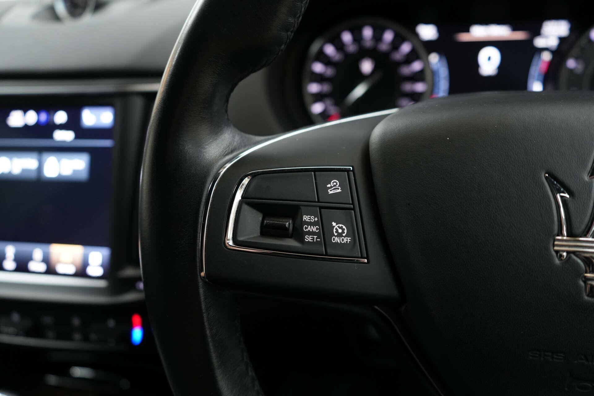 Maserati Levante view 42