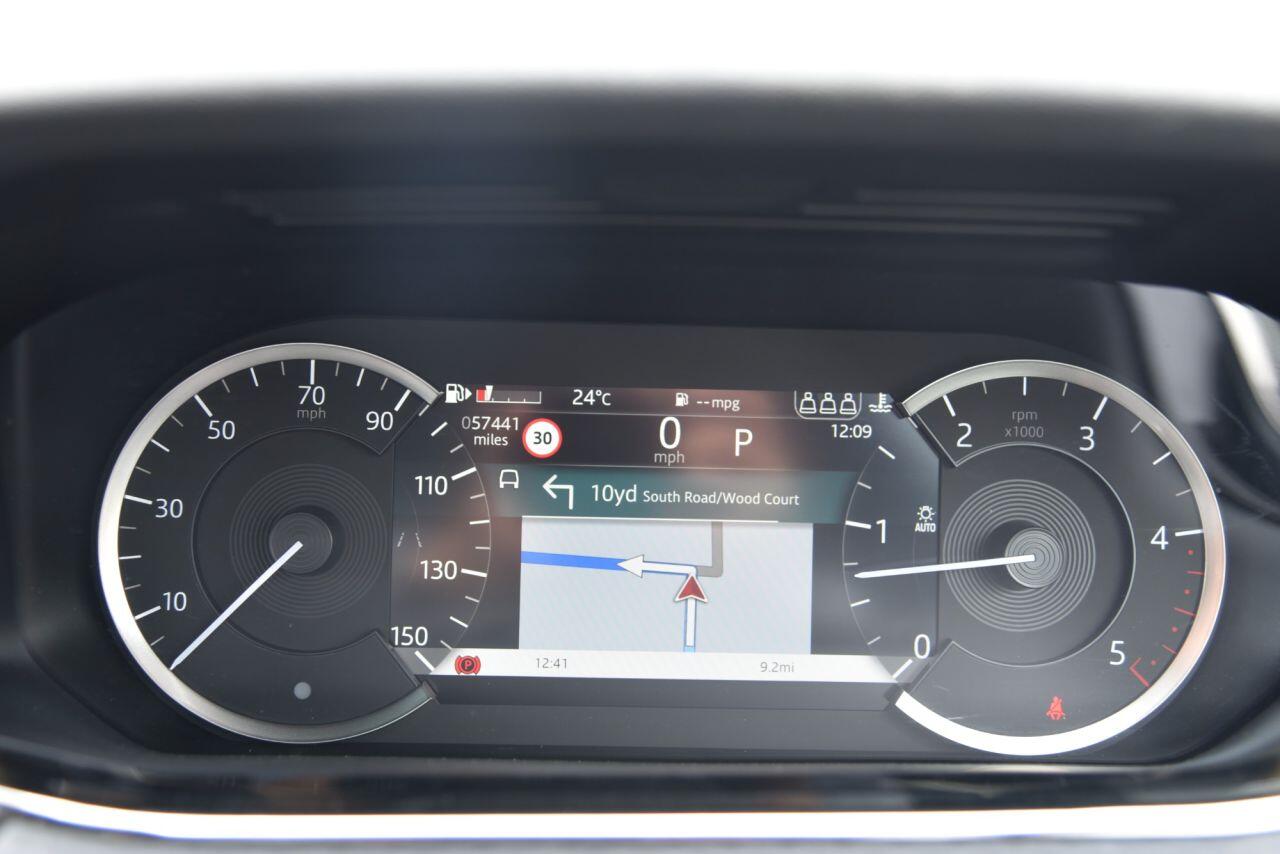 Land Rover Range Rover Evoque view 30