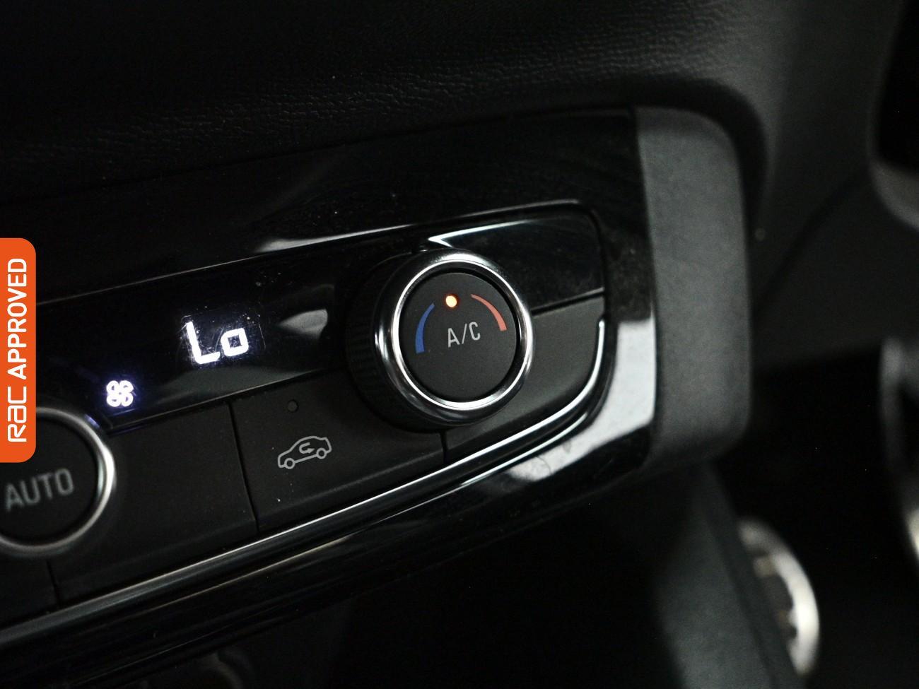 Vauxhall Corsa view 21