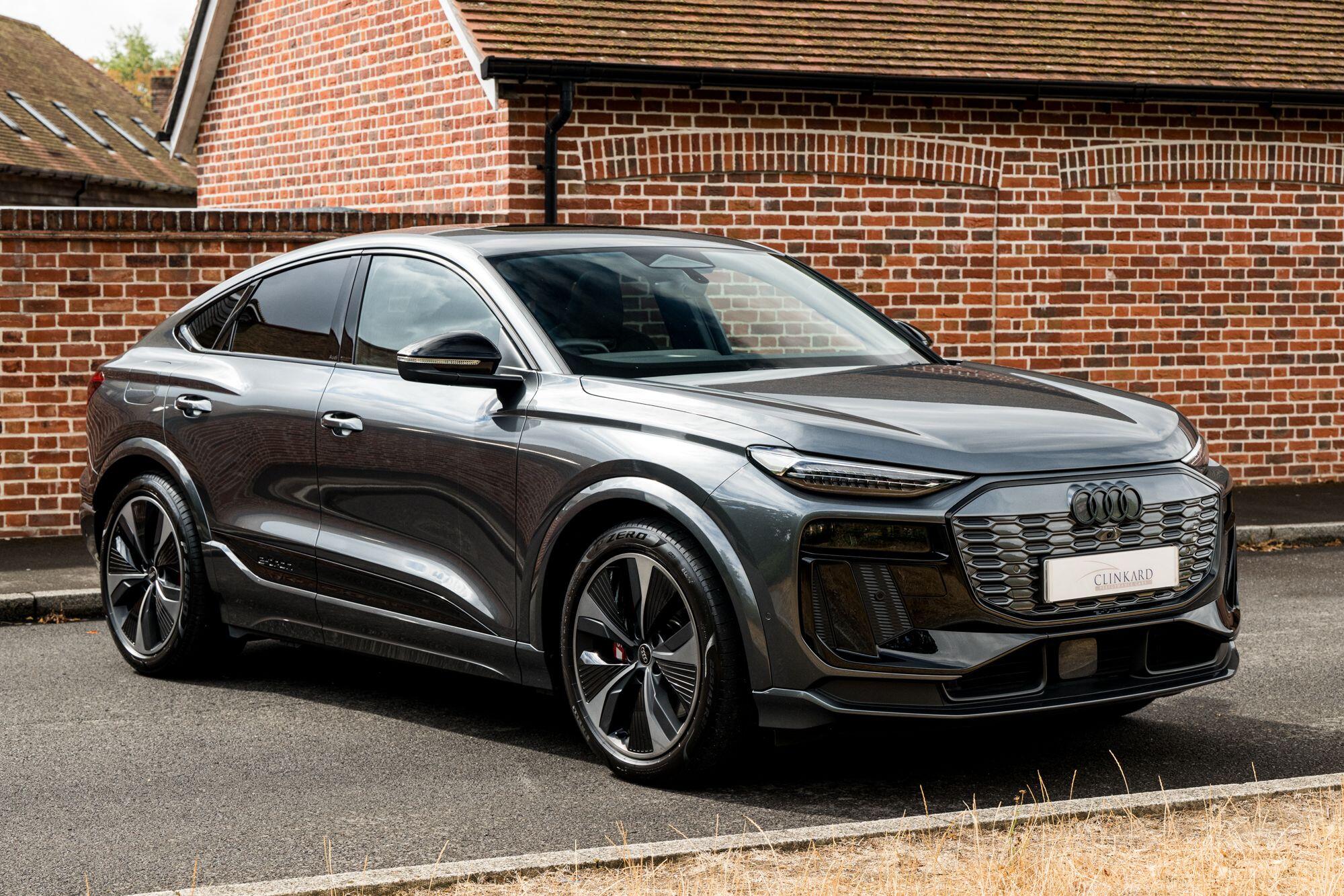 Audi SQ6 E-Tron view 8