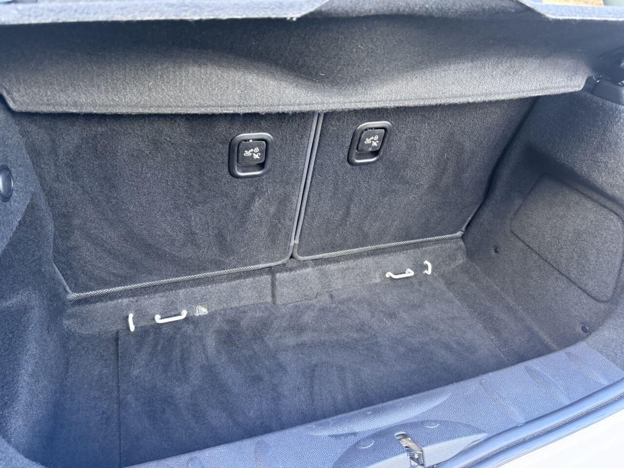 MINI Hatch view 25