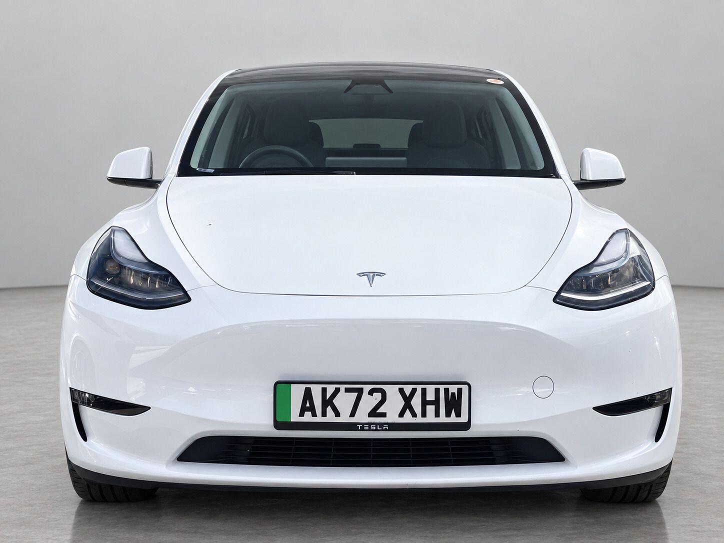 Tesla Model Y view 3