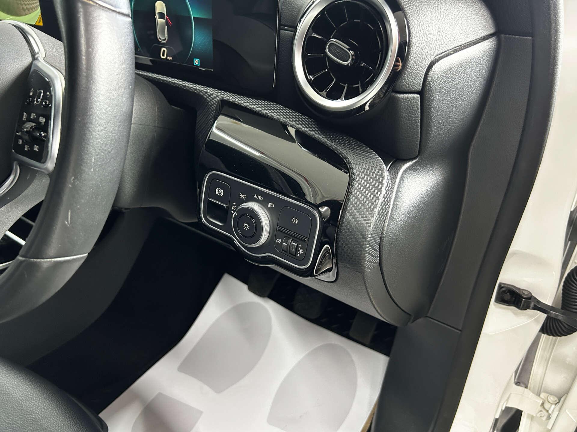 Mercedes-Benz A Class view 34
