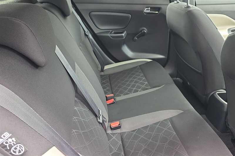 Nissan Micra view 27