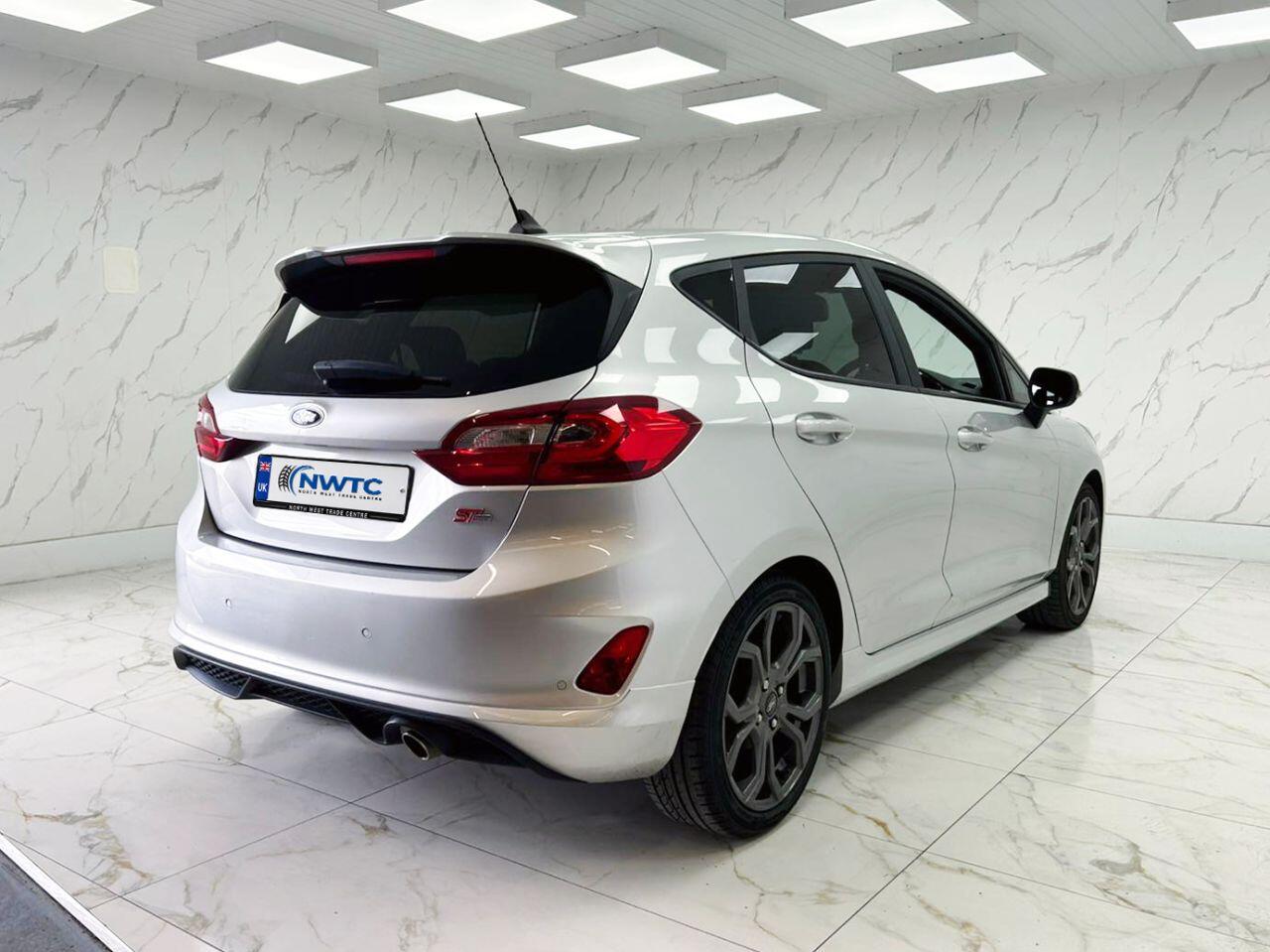 Ford Fiesta view 11