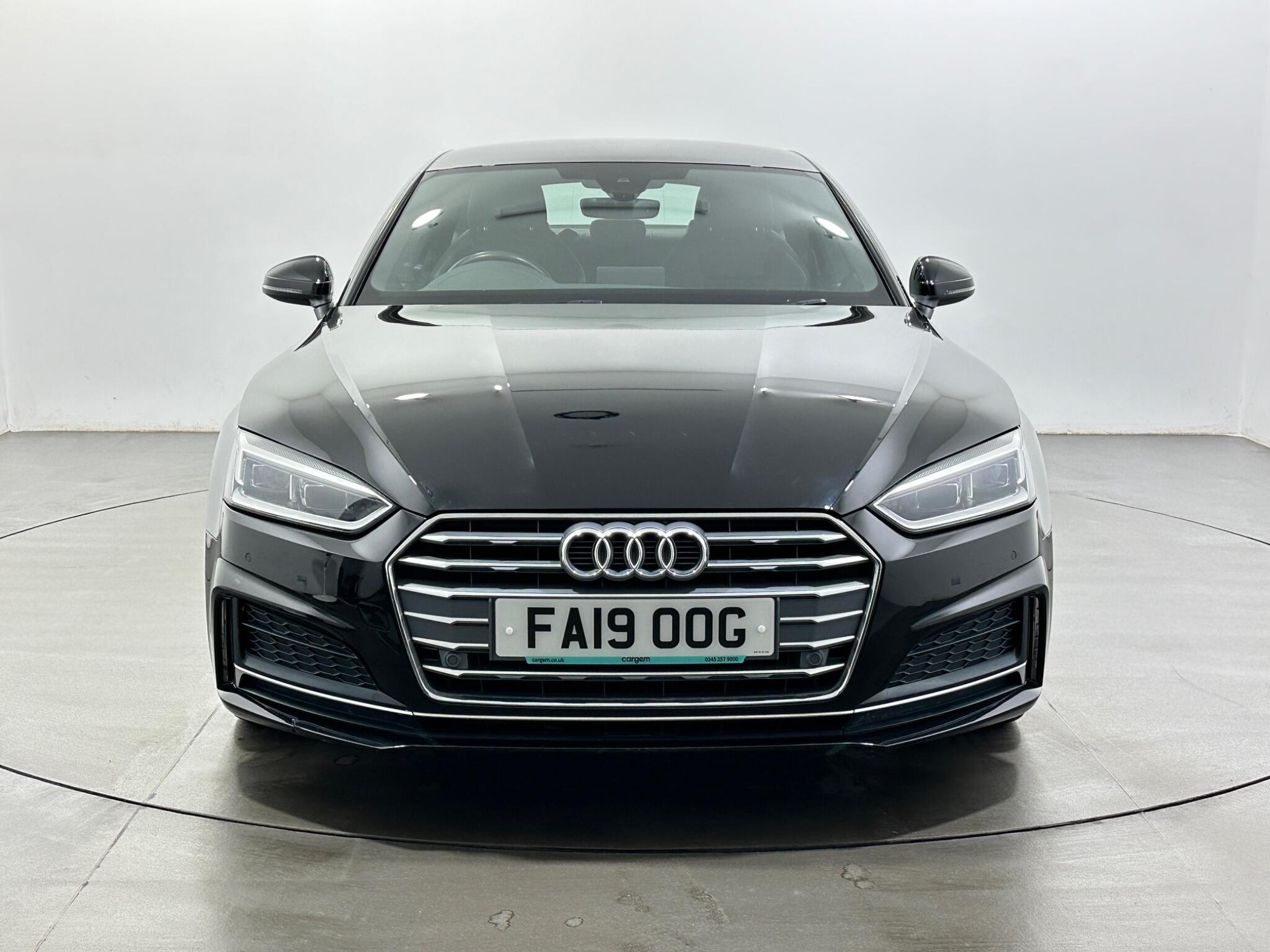 Audi A5 view 3