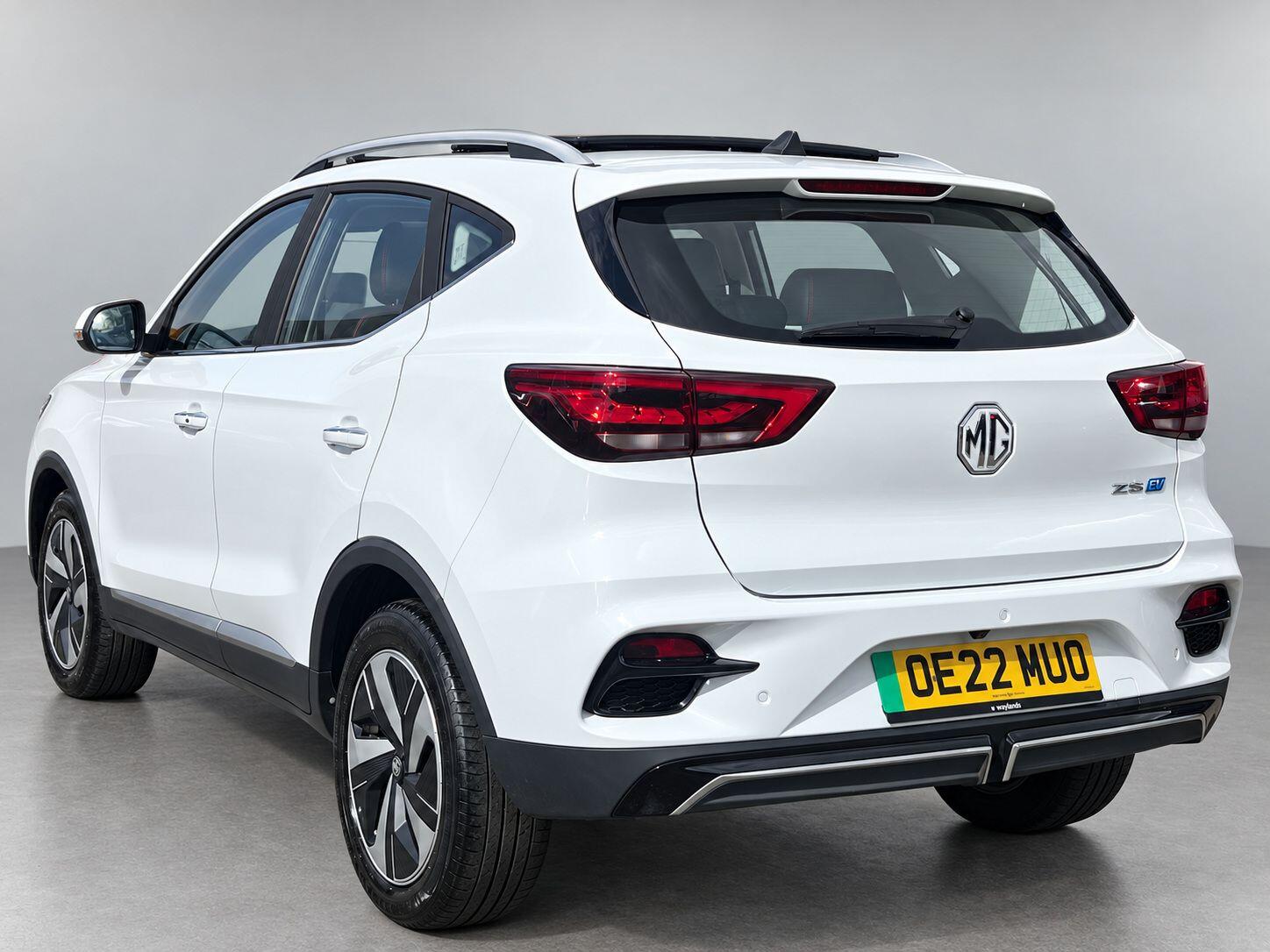 MG MG ZS view 15