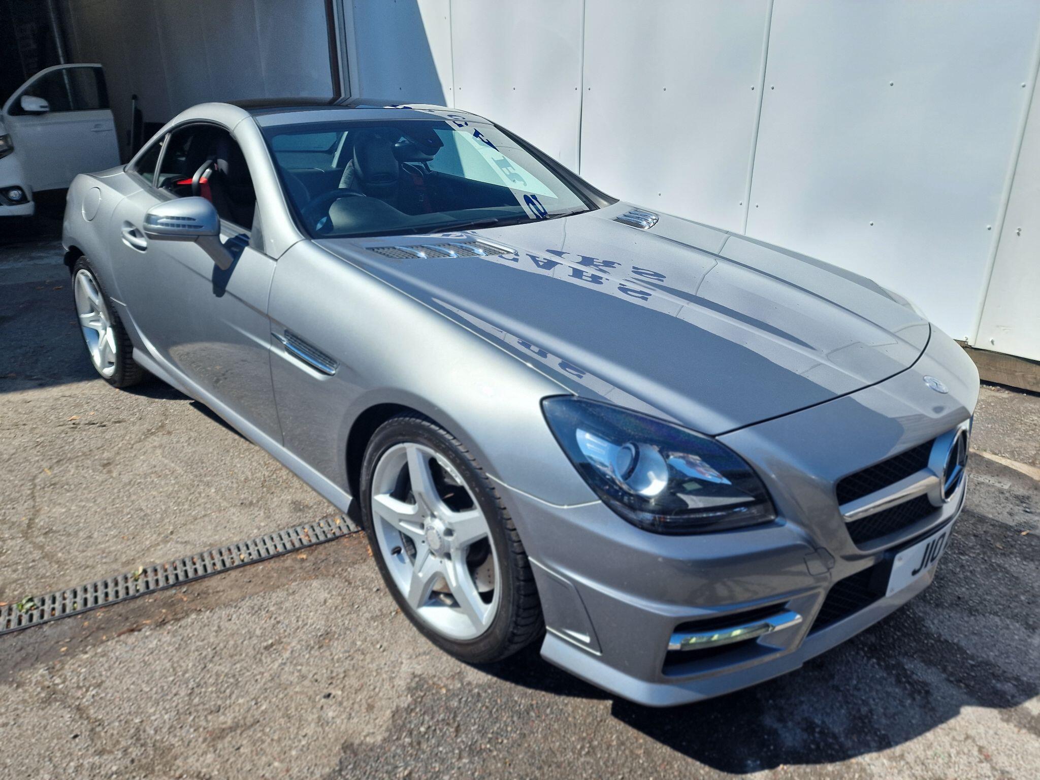 Mercedes-Benz SLK view 2