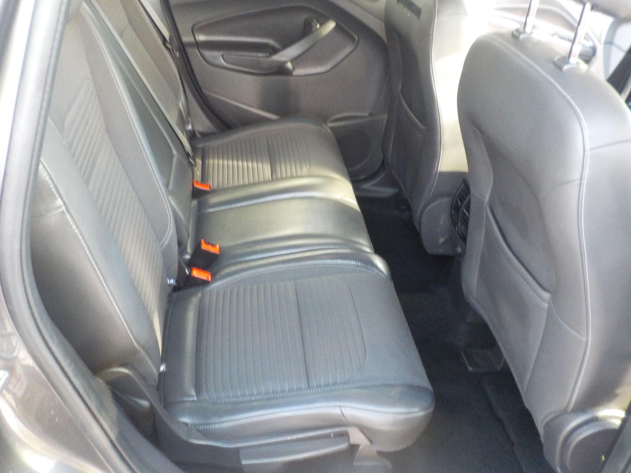 Ford Kuga 1.5 TDCi Titanium Euro 6 (s/s) 5dr