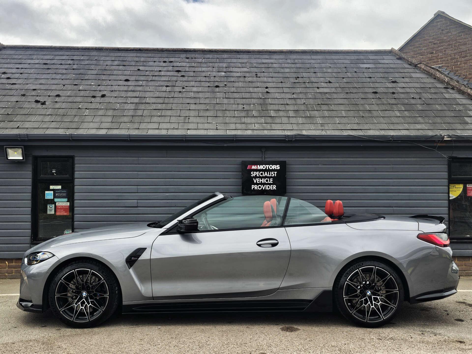 BMW M4 view 21