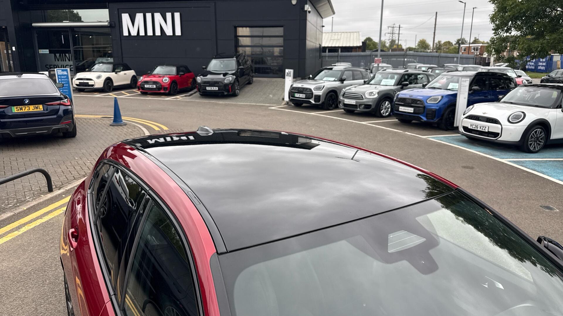 BMW 1 Series view 21