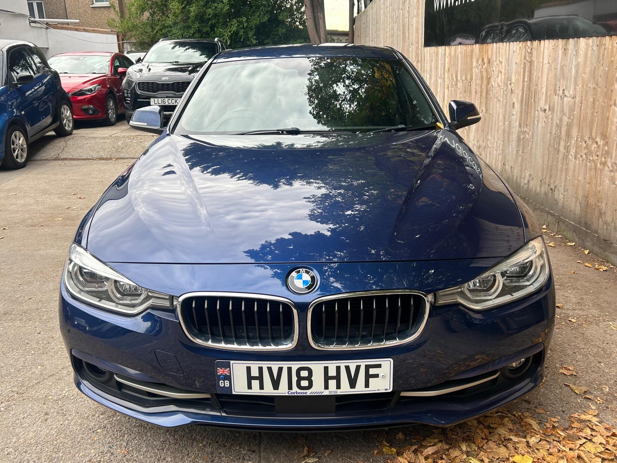 BMW 3 Series view 18