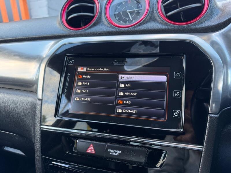 Suzuki Vitara view 23