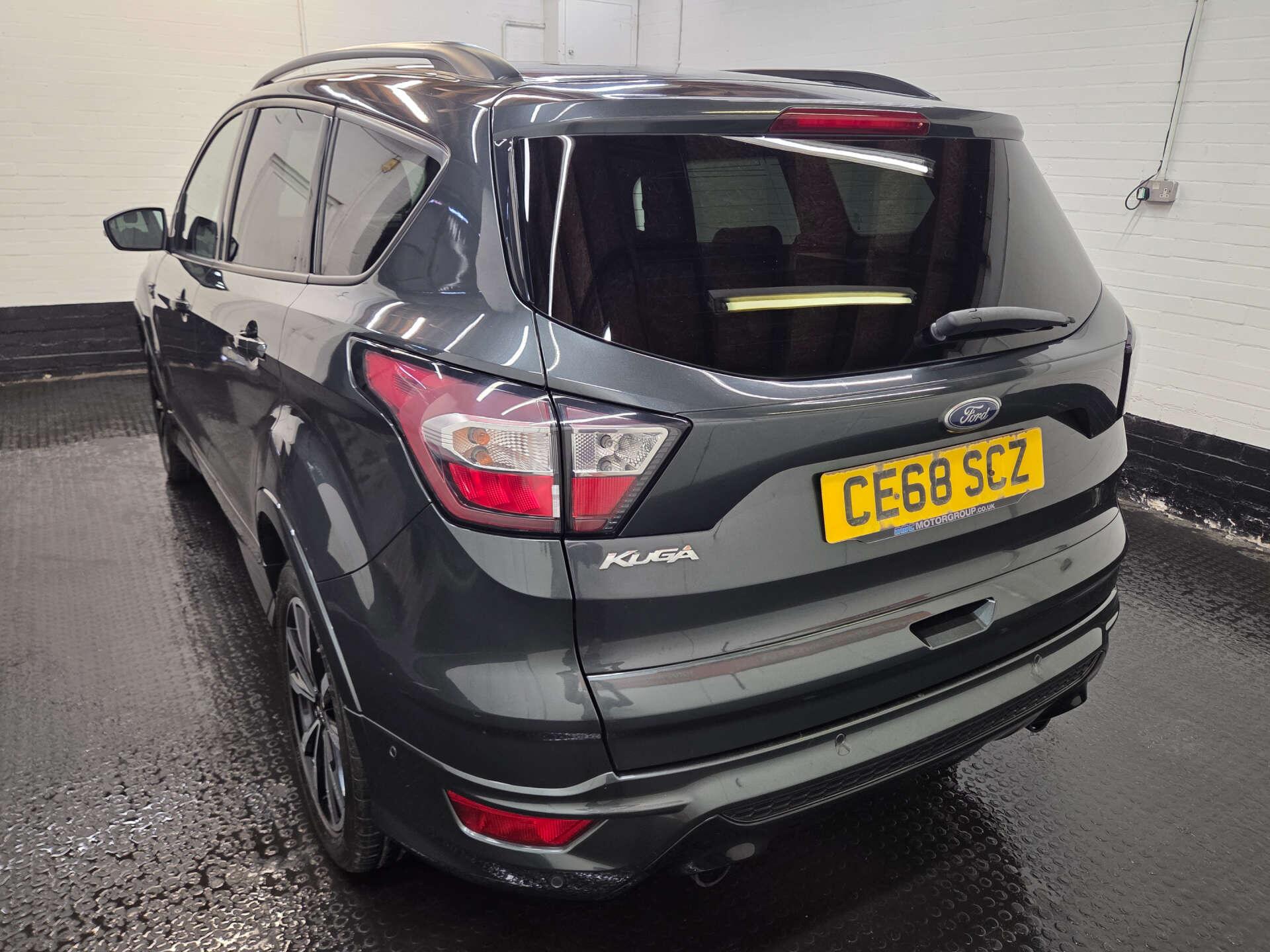 Ford Kuga view 5