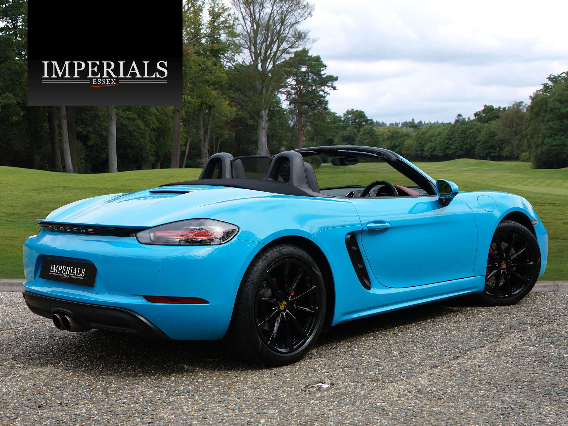Porsche 718 Boxster view 4