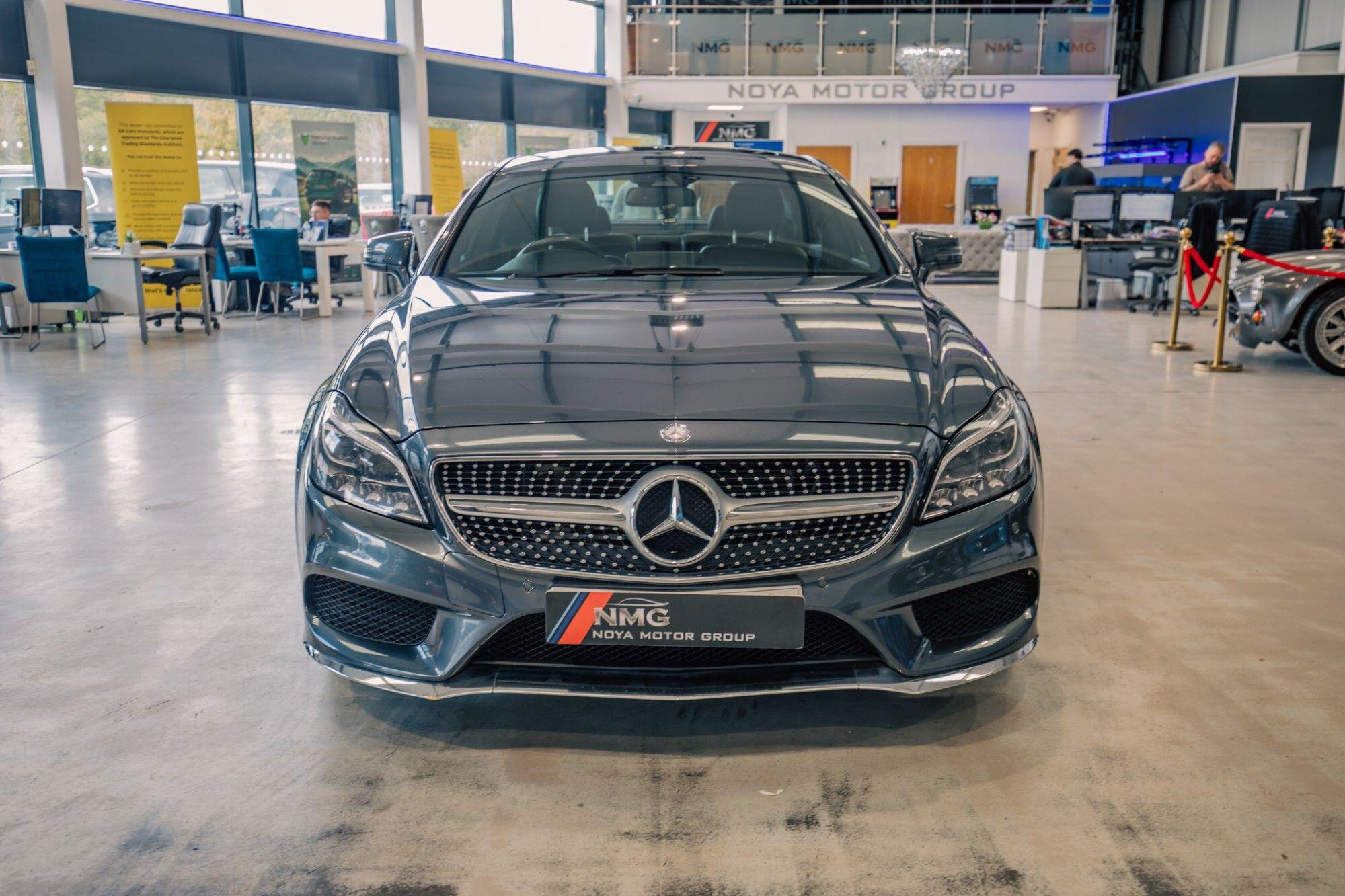 Mercedes-Benz CLS view 27