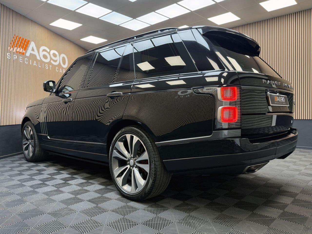 Land Rover Range Rover view 5
